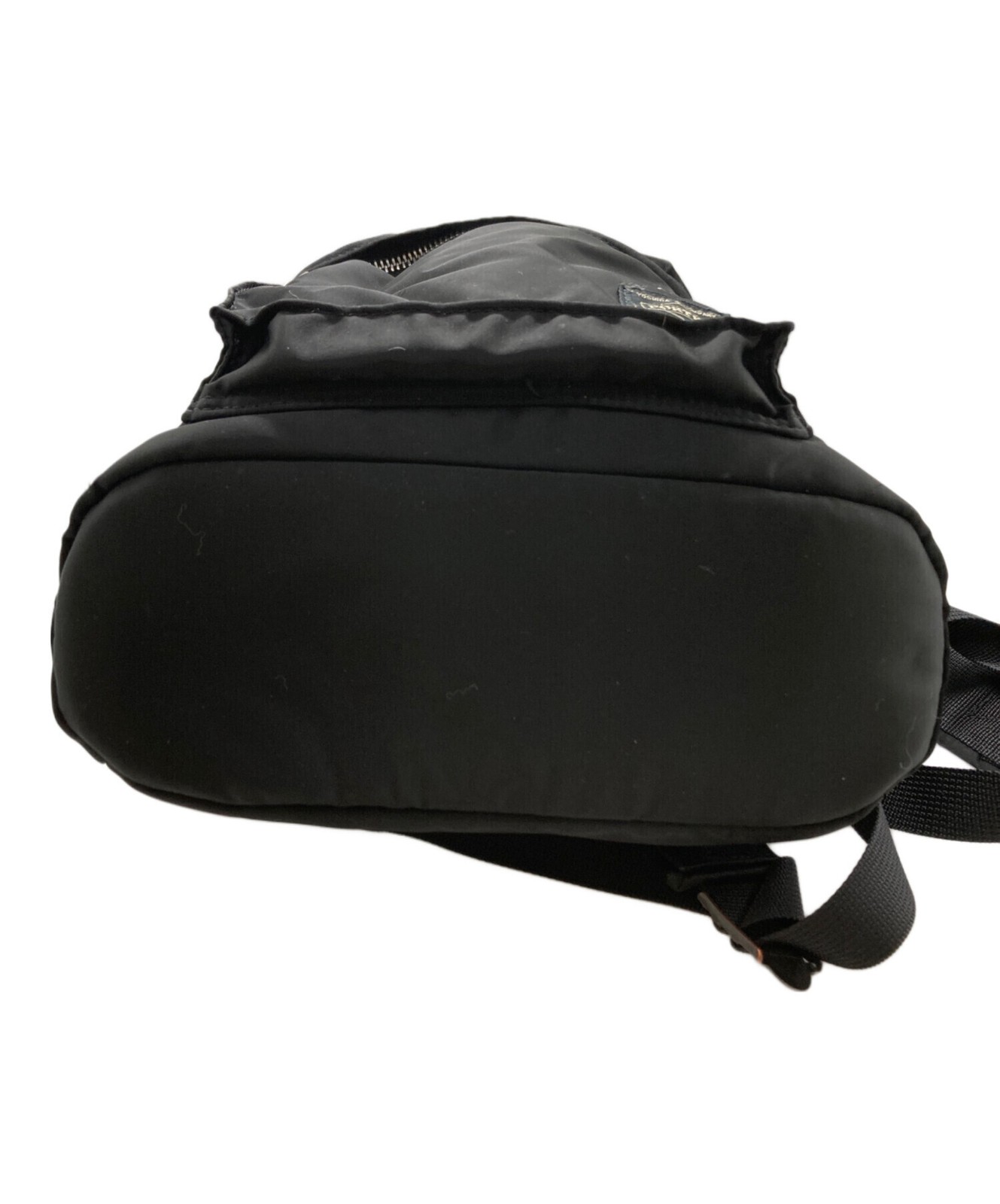 Porter Tanker Daypack Black Nylon Backpack Men Japan Zip Shoulder Bag 38cm