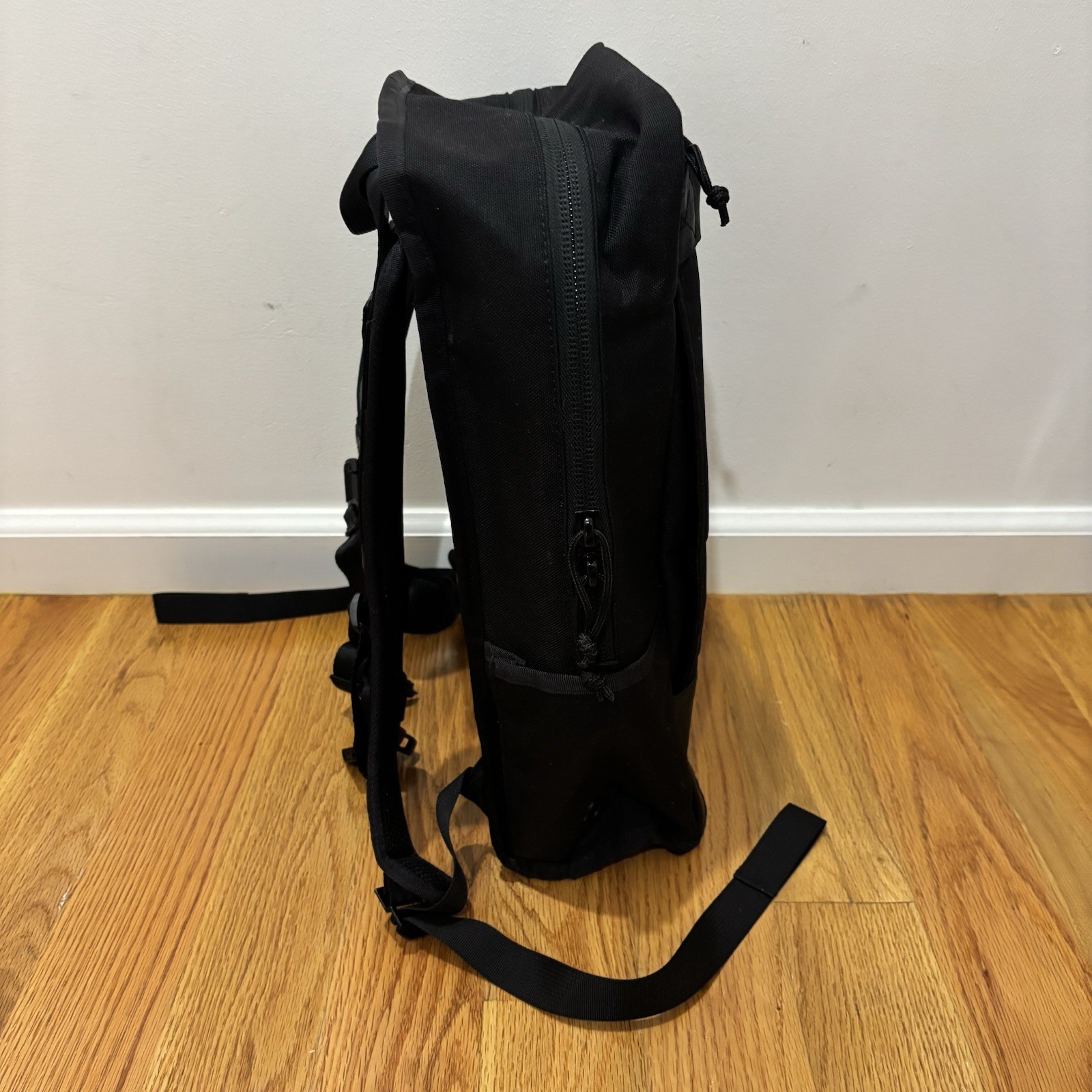 Chrome Industries Hondo Ubisoft 17″ Inch x 12″ Black Backpack