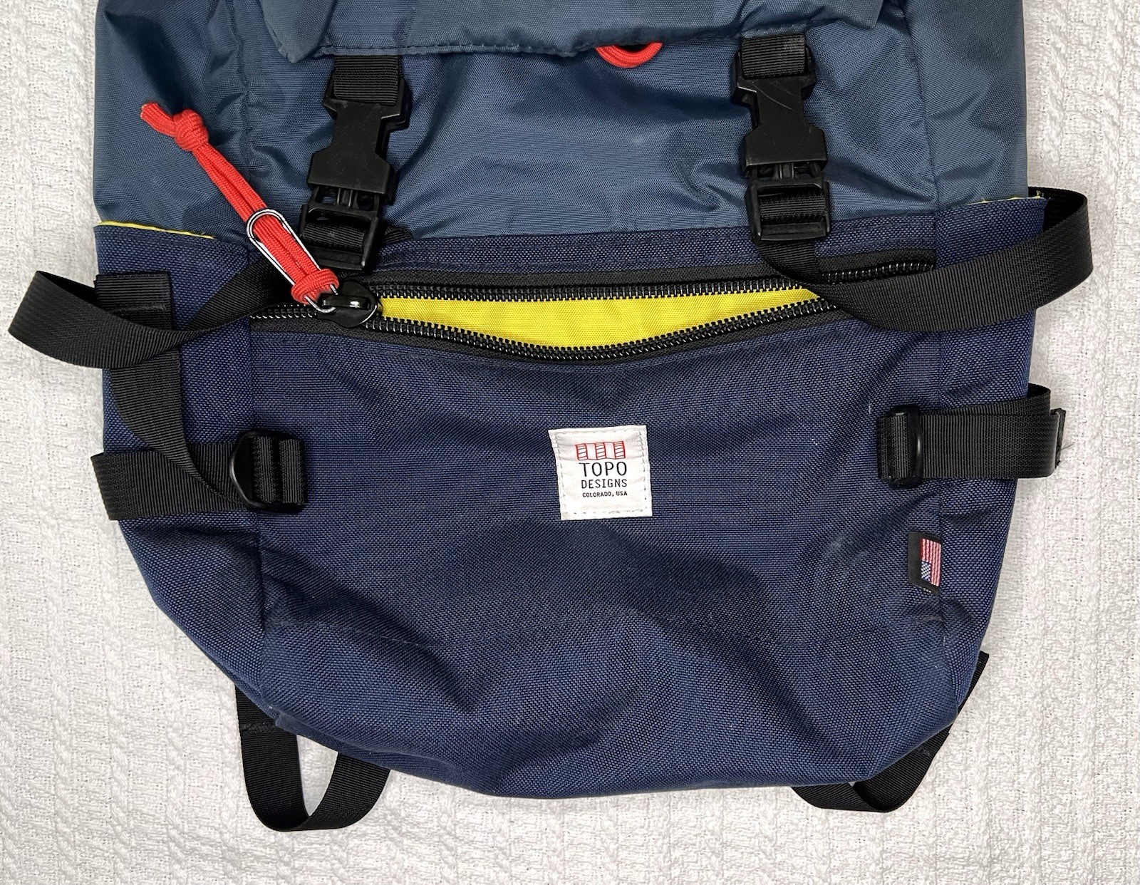 TOPO DESIGNS Rover Pack Classic 20L Backpack Fits 16″ Laptop Blue Colorblock