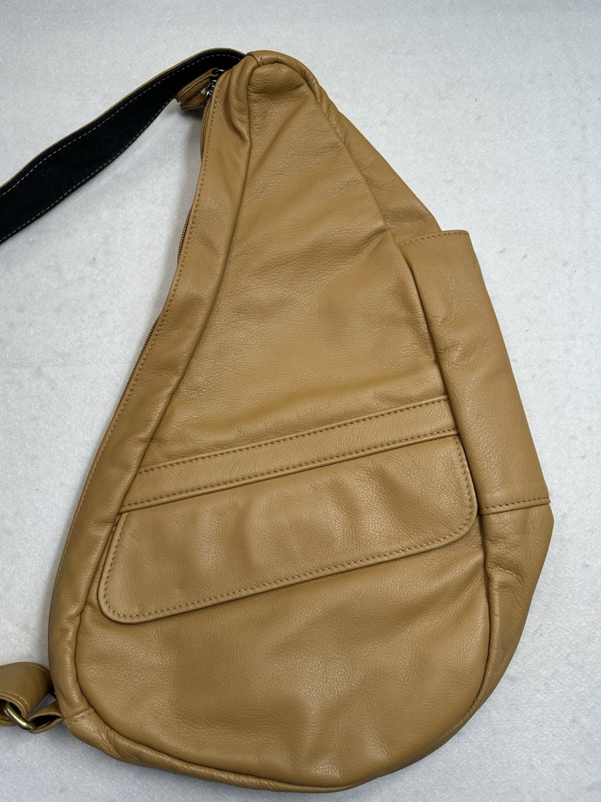 AmeriBag Leather Healthy Back Bag Camel Ergonomic Sling Travel Organization Dad