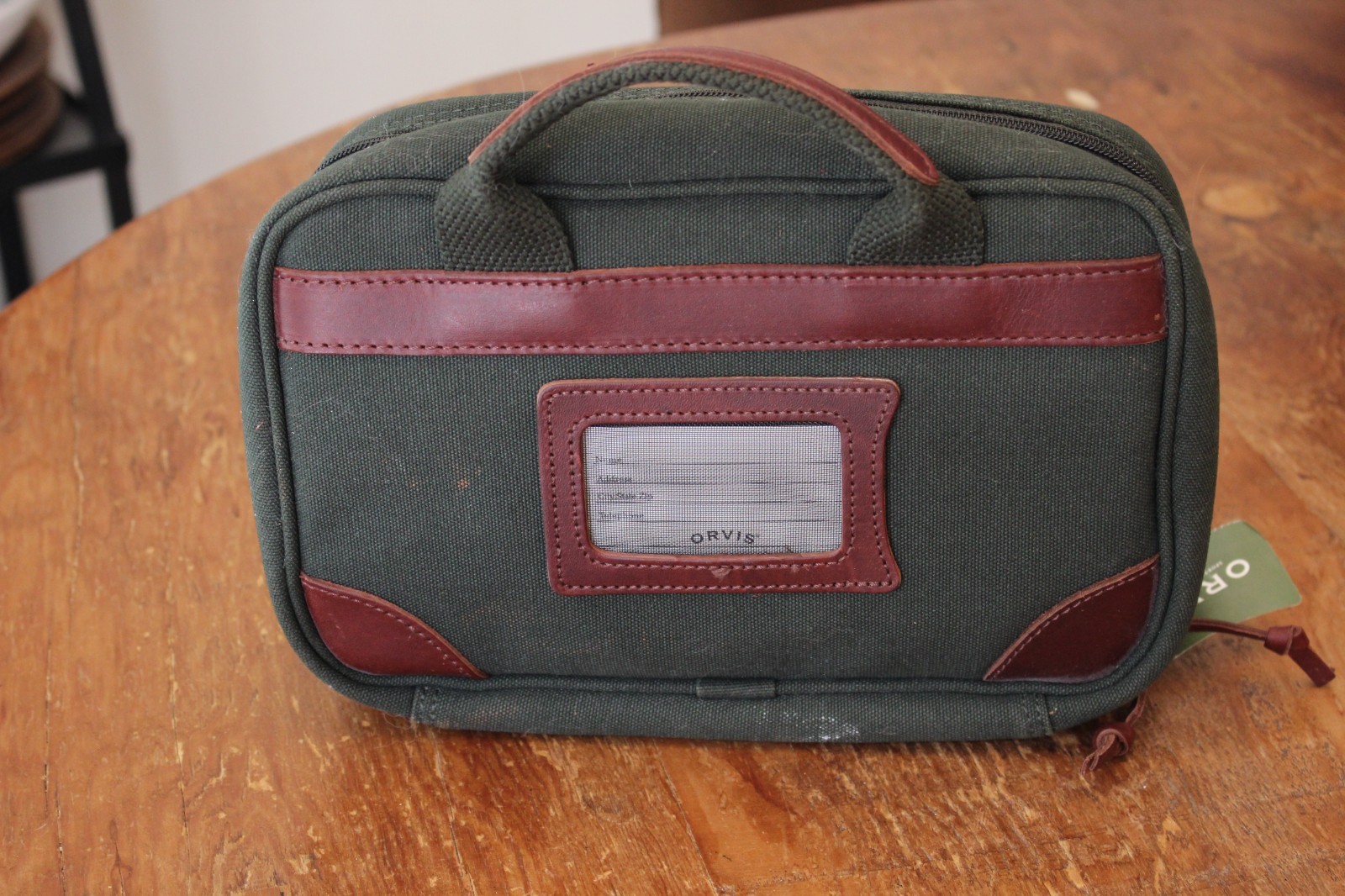 Orvis Battenkill Travel Hanging Toiletry Bag Dopp Kit Green Canvas & Leather NWT