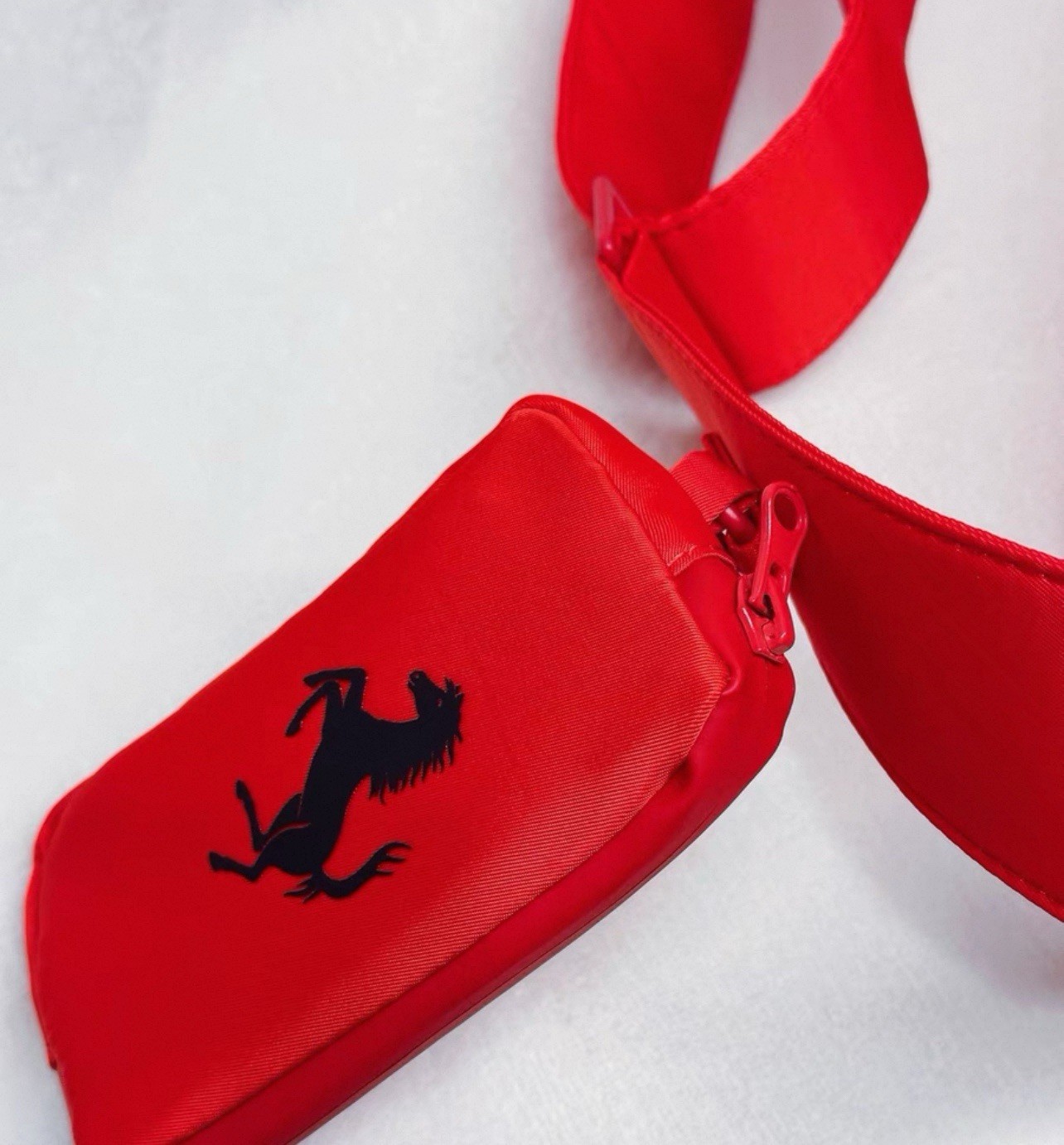Ferrari Bag Fanny Pack Bag Embroidered Logo Red New Ferrari Crossbody Bag