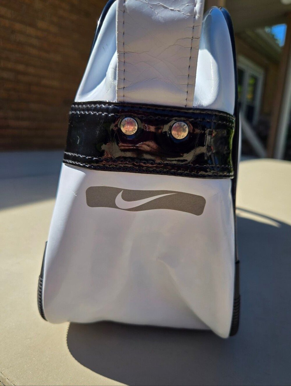 VINTAGE Y2K NIKE HERITAGE TRACK BAG – Glossy White/Black 🏁