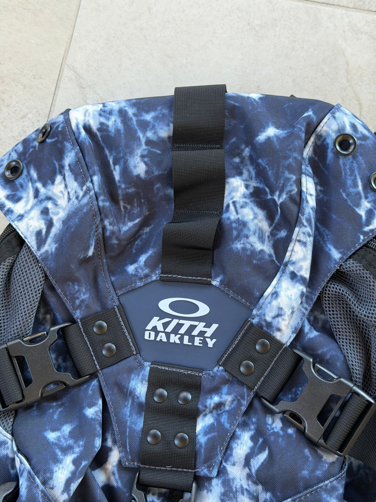 Kith x Oakley Icon RC Backpack – Mystery Blue – NEW