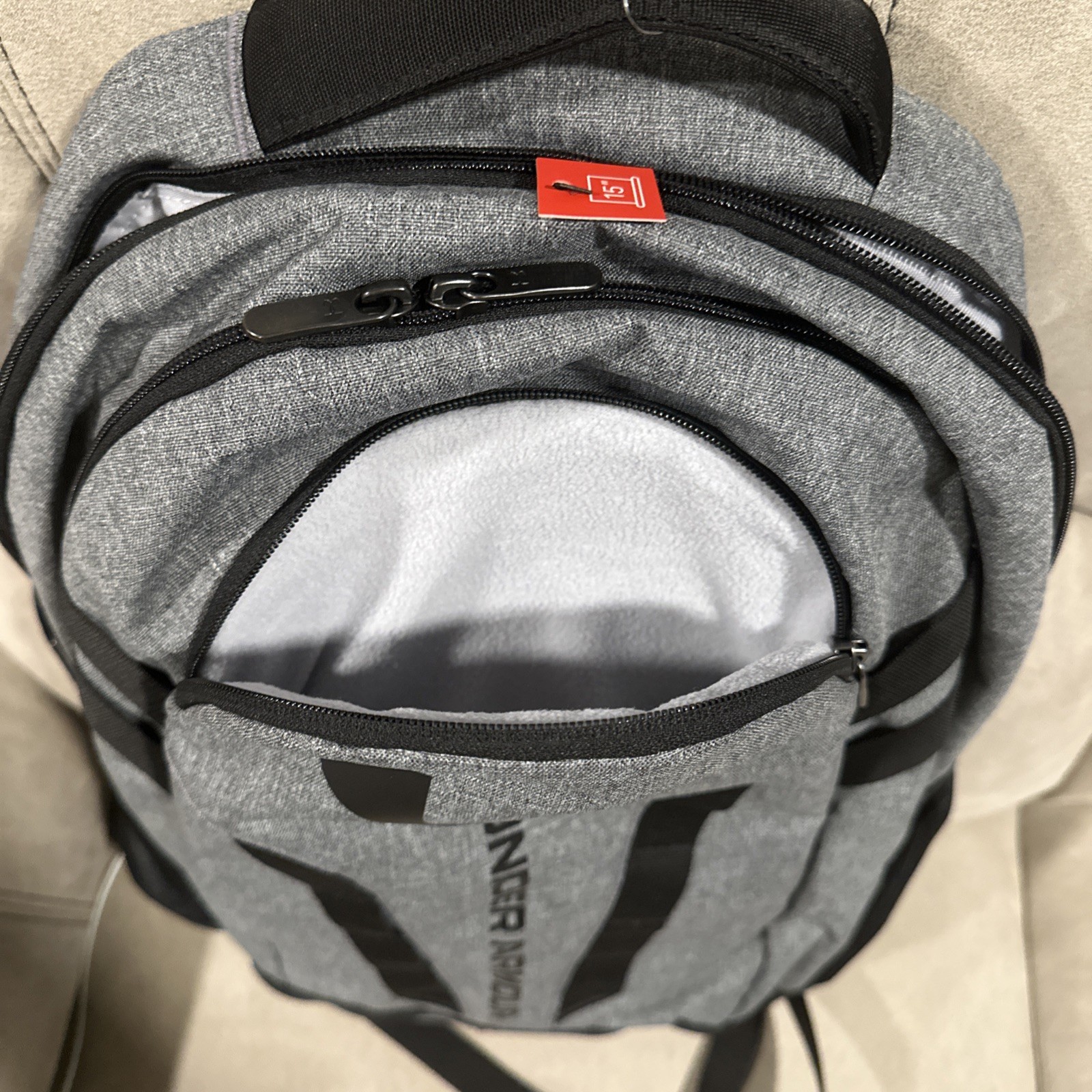 Under Armour Unisex UA Hustle 5.0 Backpack Black / Gray NWT School Sports Hiking