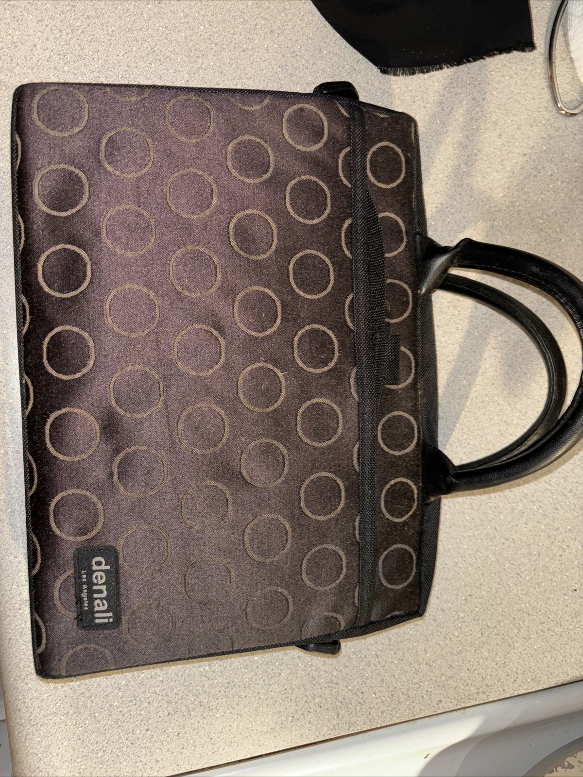 DENALI Padded Black Messenger/Tablet Bag w/ Handles Case Tote CD Holder