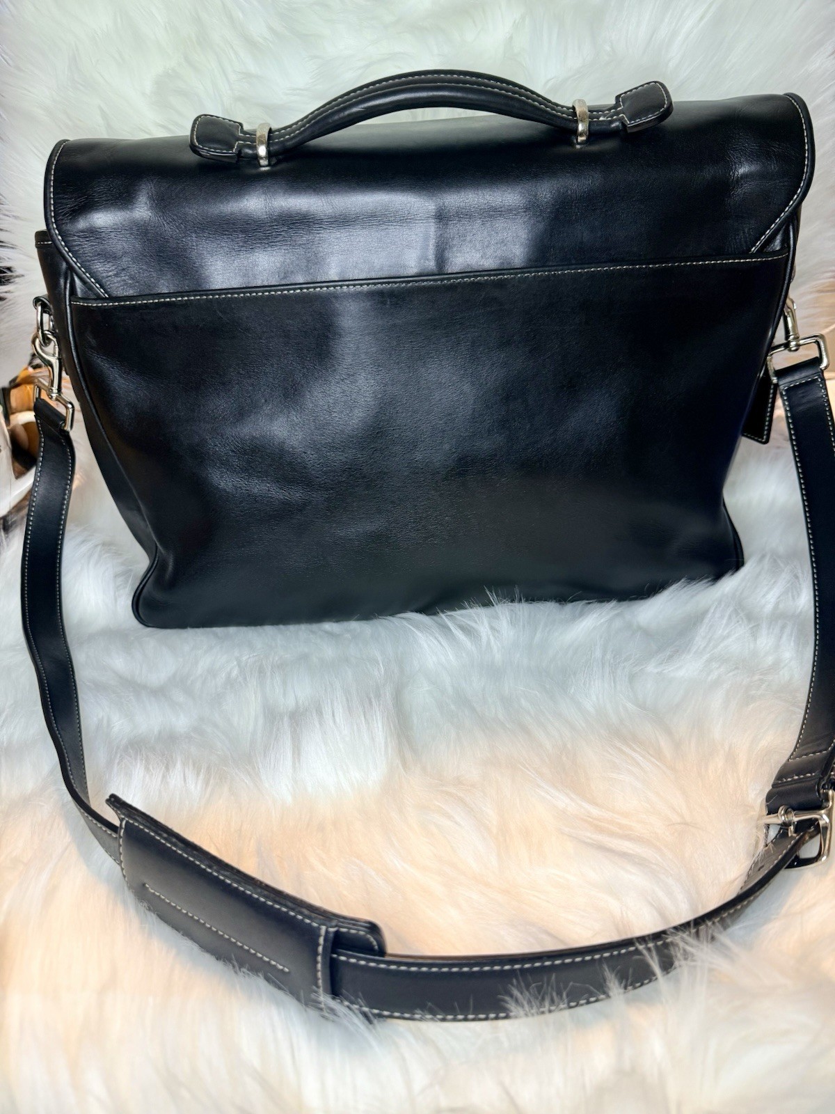 Coach Lexington Briefcase/Messenger Bag Black Leather with Adjustable Strap.