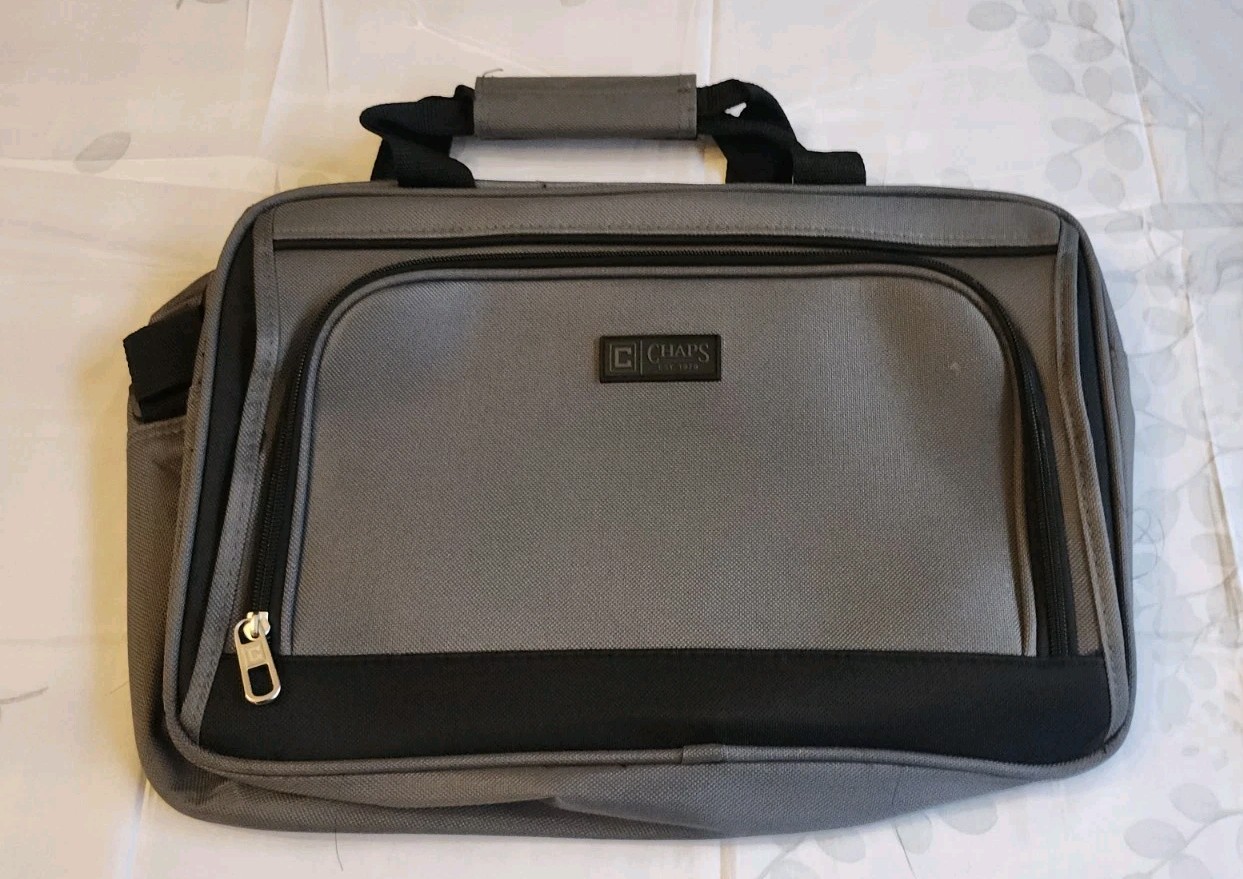 Chaps 15 Inch Gray Messenger Bag Laptop Travel Briefcase Bag Grey Black New