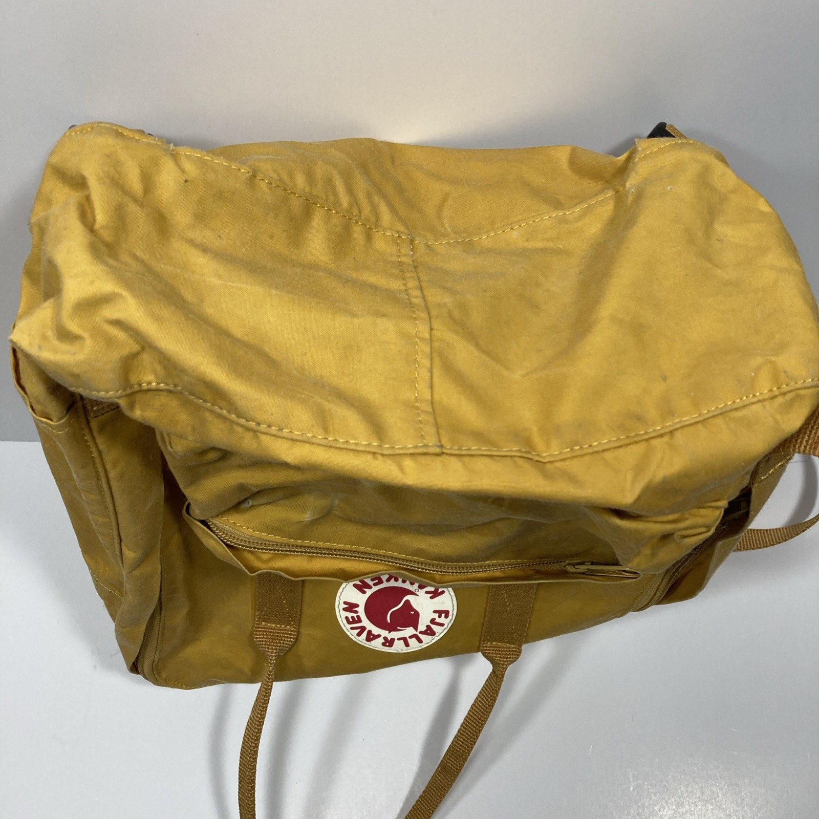 Fjallraven Kanken Classic Backpack Yellow 23510 Sweden Canvas Everyday Outdoor