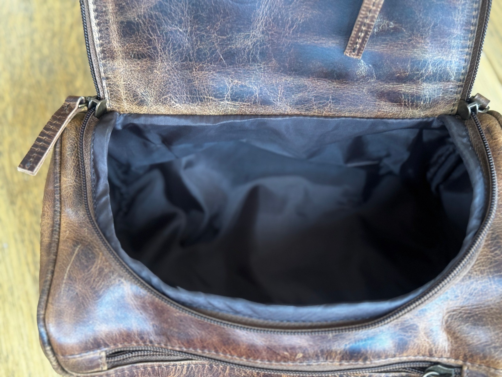 Medium size Grain Leather Dopp Kit Shaving Toiletry Travel Bag Dark Brown