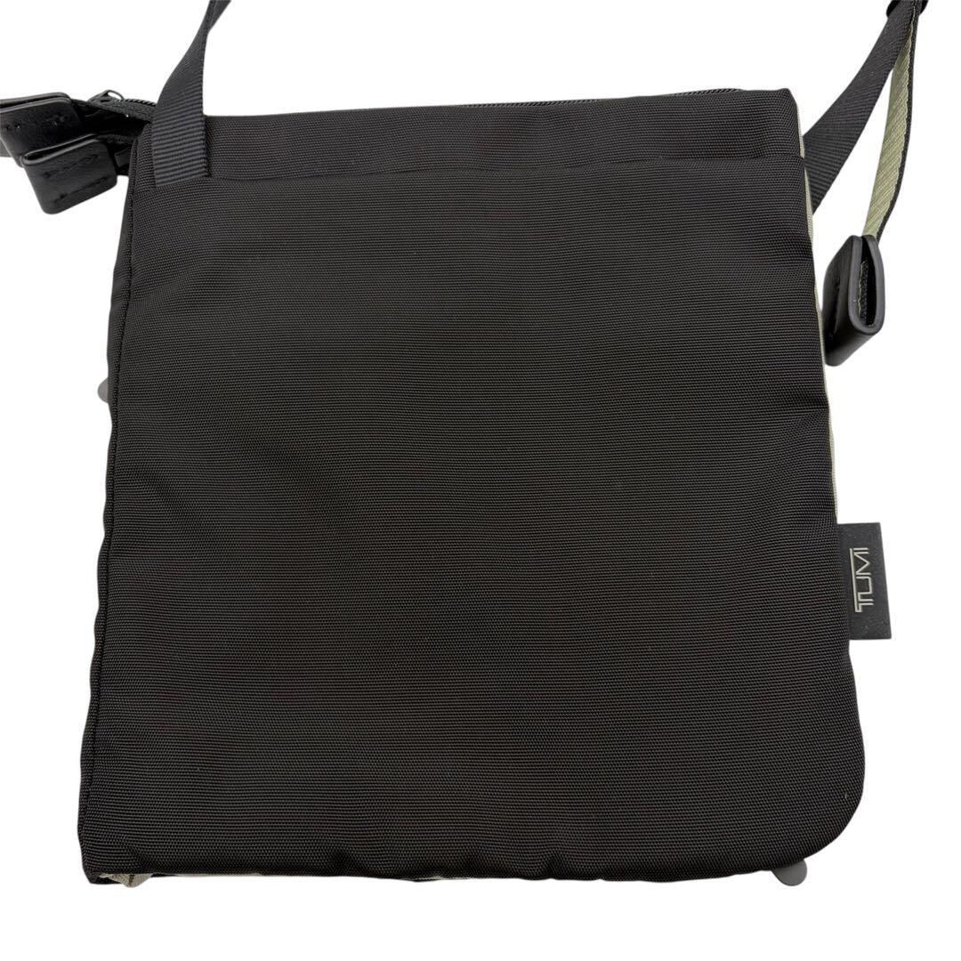 TUMI T-Tech Nylon Shoulder Bag Black Mens Crossbody Adjustable Strap 25cm 23cm