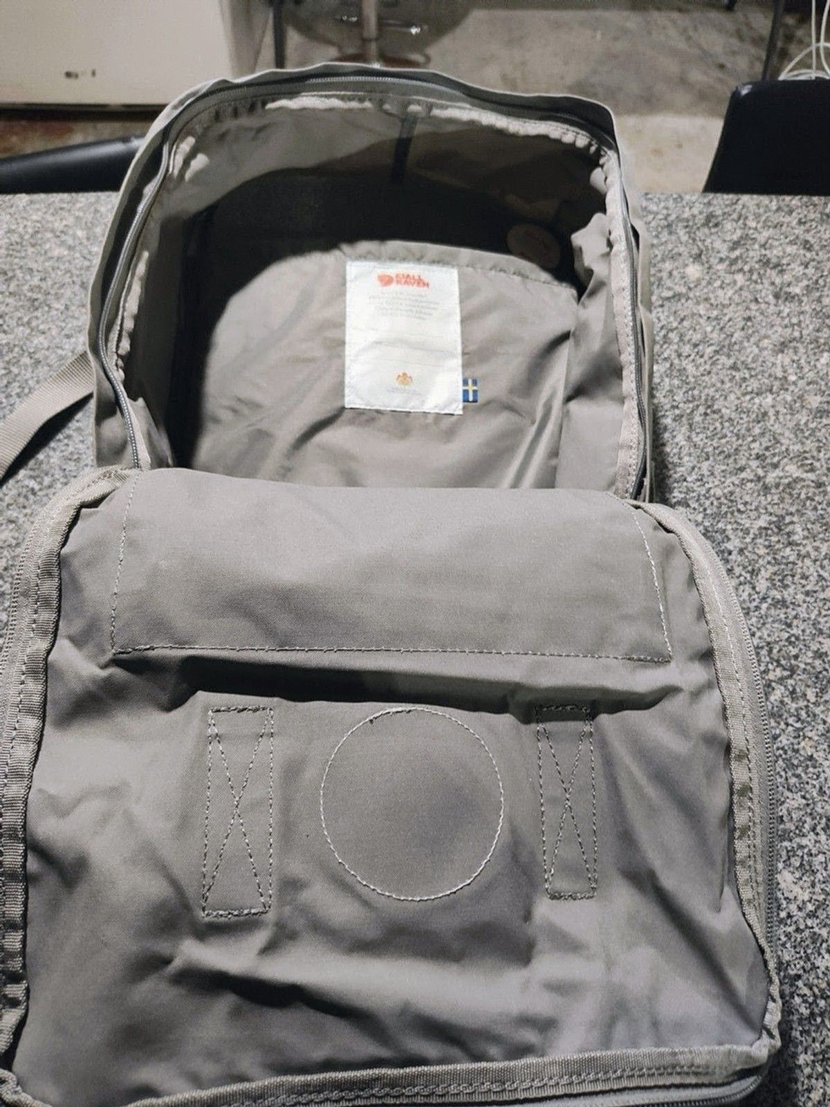 Fjallraven Kanken 23510 Classic Gray Backpack Everyday Outdoor Hardly Used