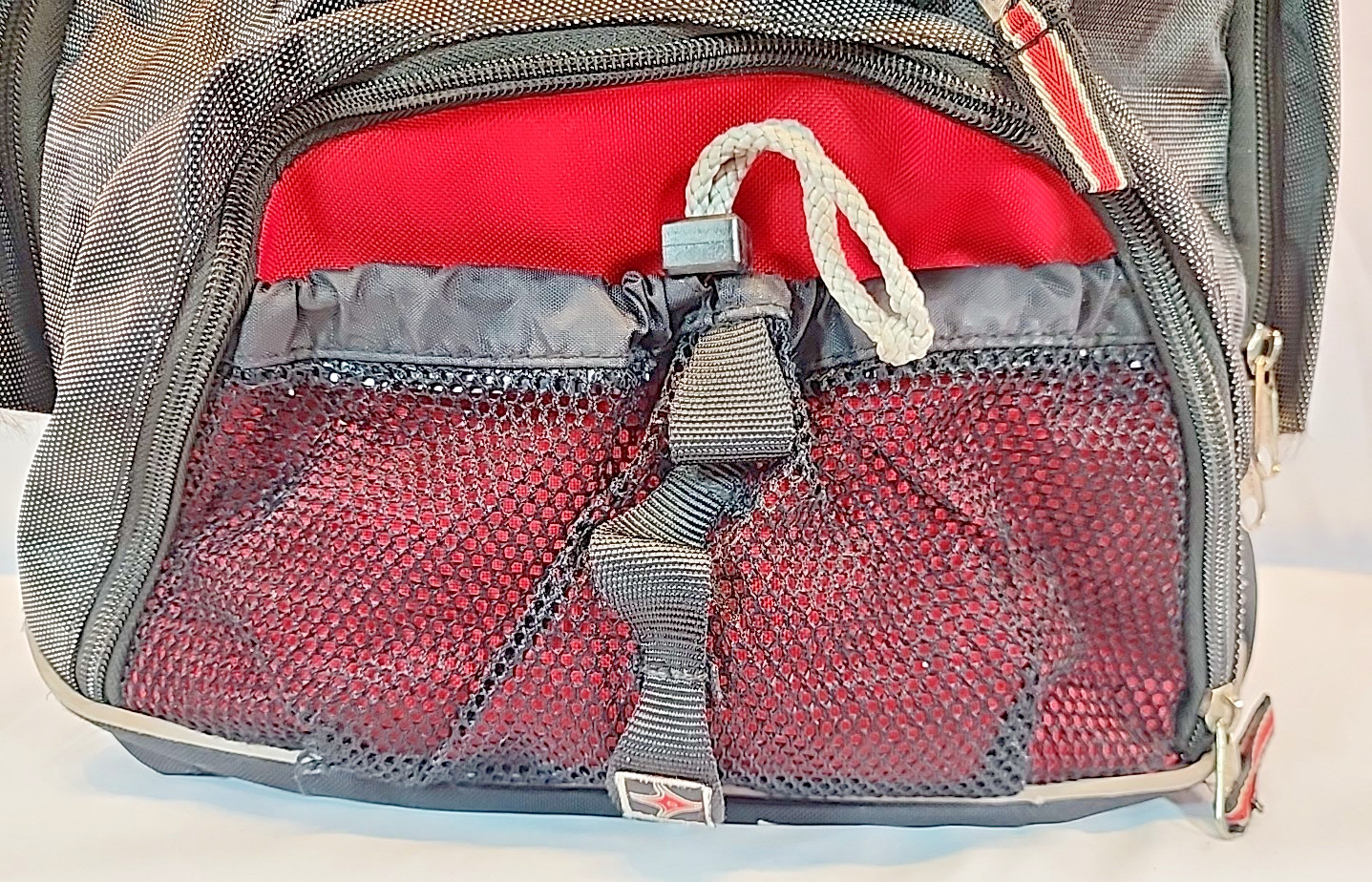 Vintage 90’s Eastsport Backpack Book Bag Red Black Many Pockets Cup Holders