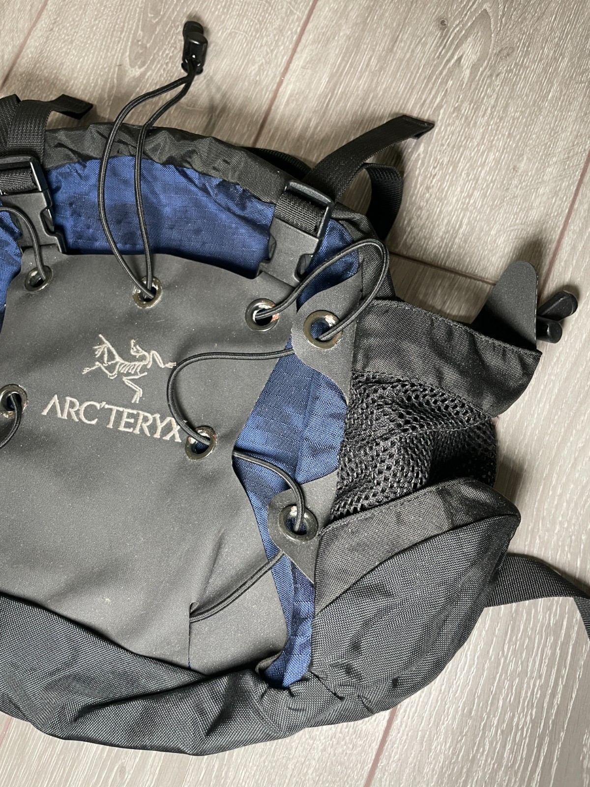 ARCTERYX Q10 10L Inkspot 2004 Lumbar Fanny Backpack Pack