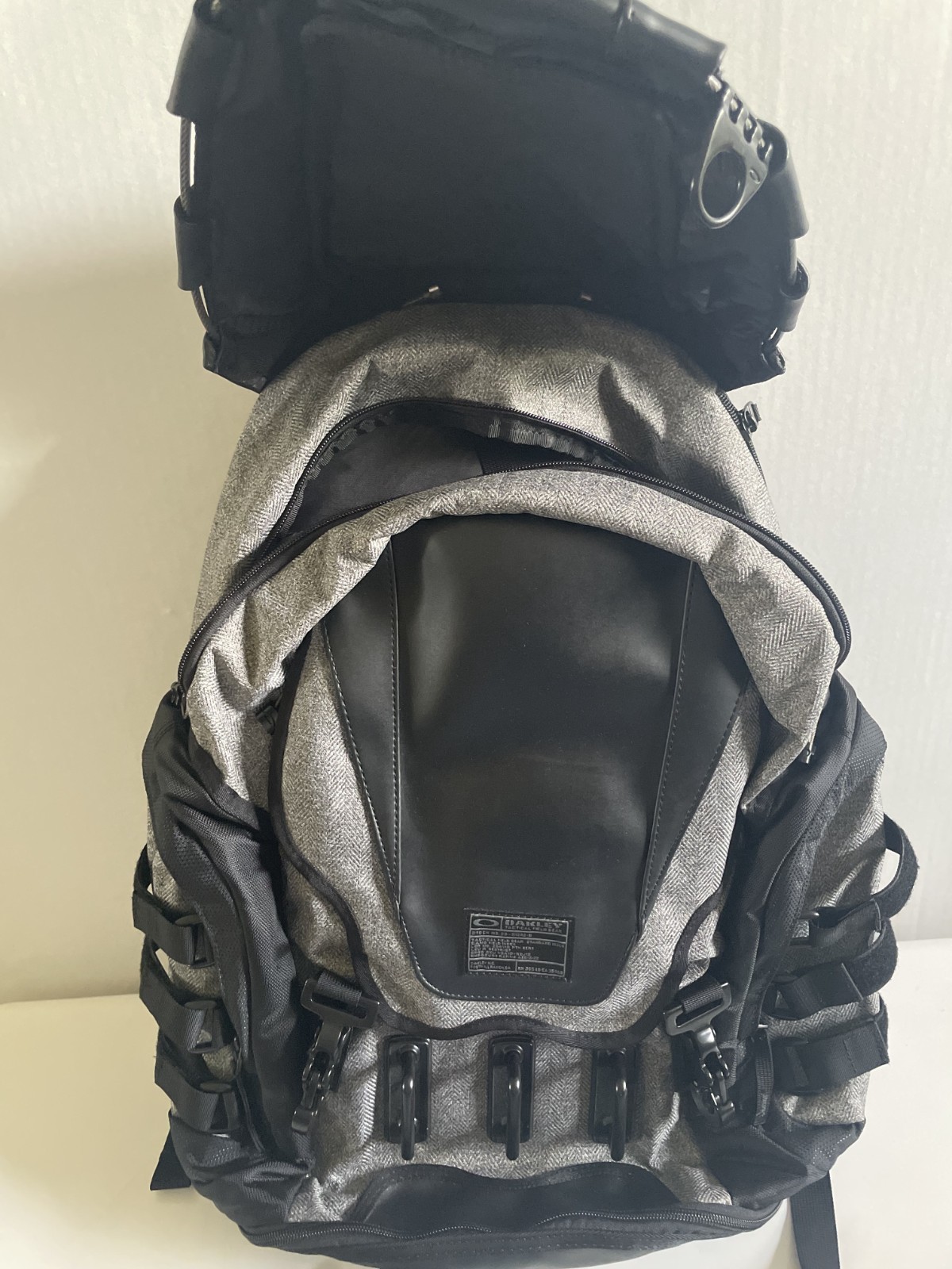 Oakley Kitchen Sink Tactical Field Gear Backpack