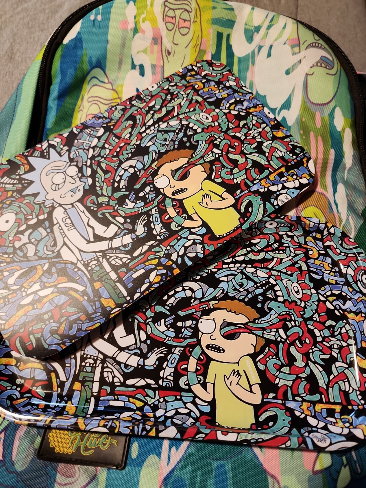 RICK AND MORTY Backpack with extra
