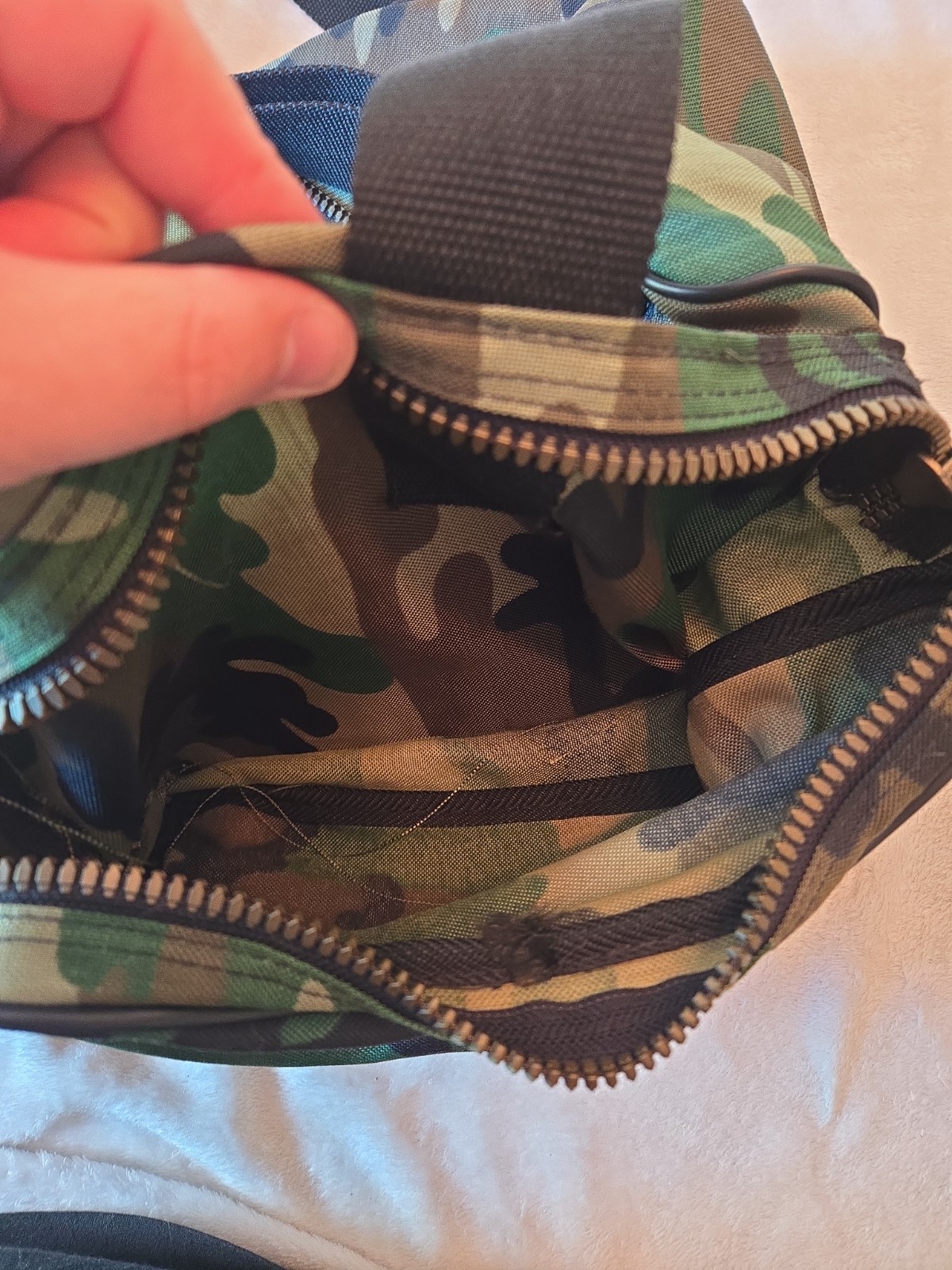 Vintage Camo Winchester Duffle Bag Single YKK Zipper Med Size 21x14x14” One Tear