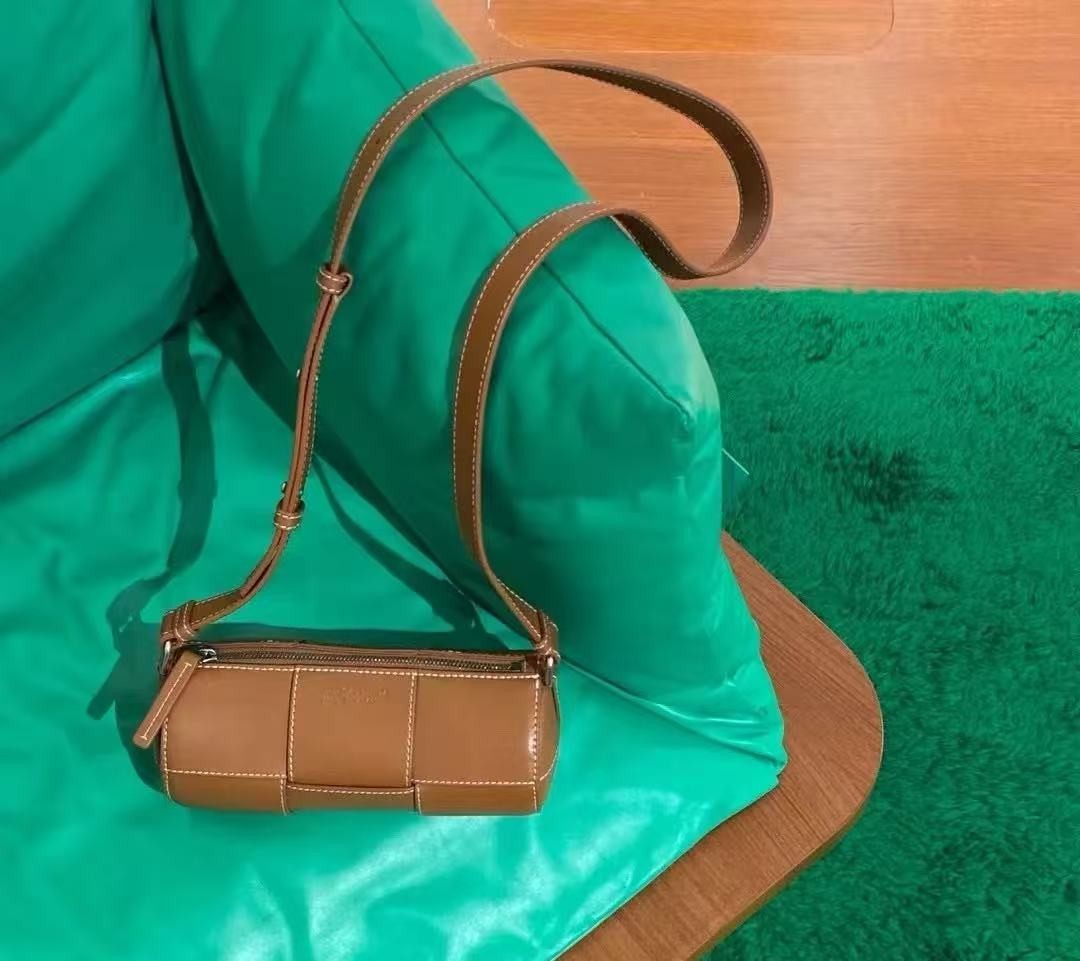 Brand new Bottega Veneta Butterfly Bag