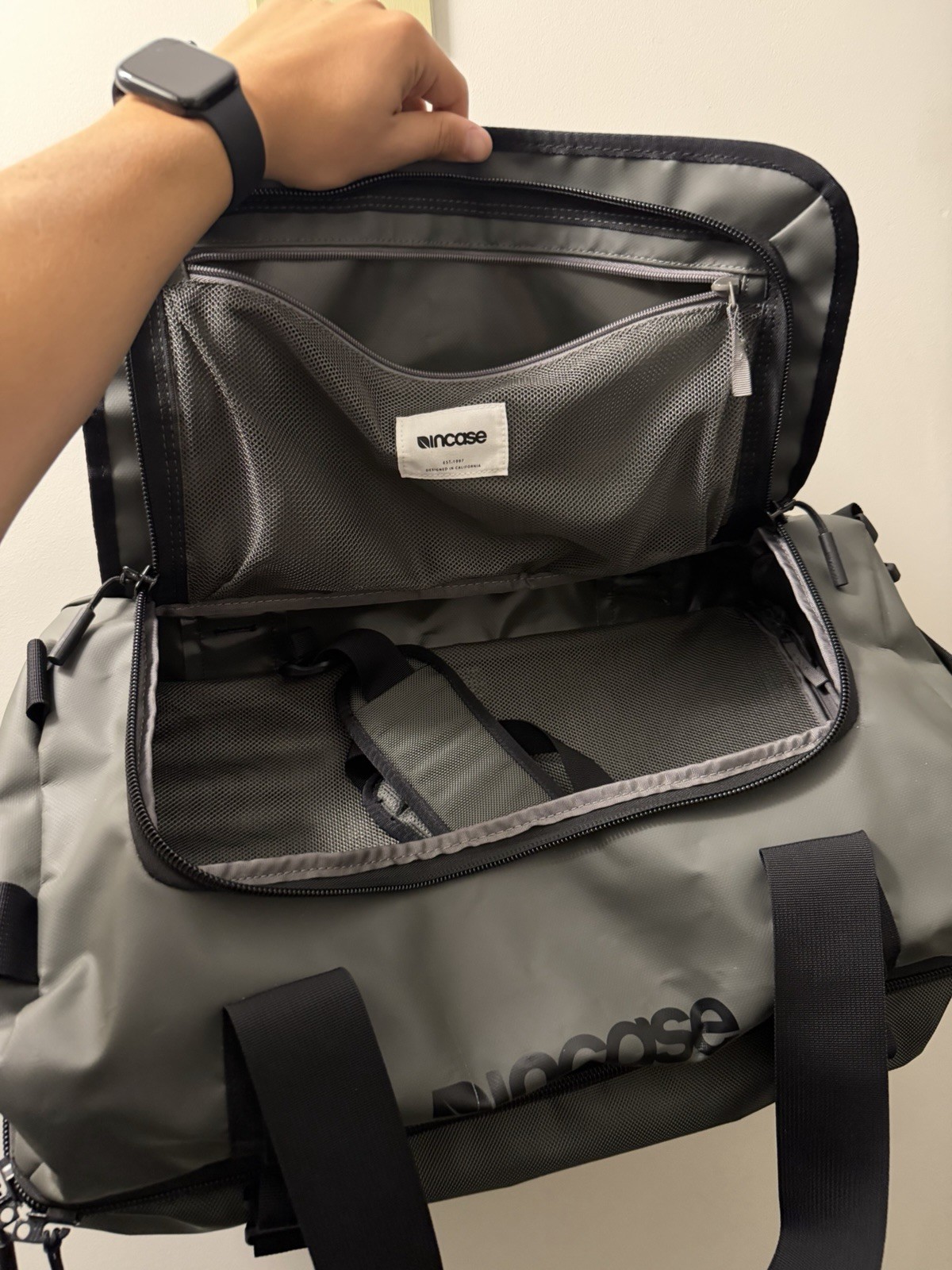 Incase Tracto Split Duffle Bag 60L Military Green Weather Resistant Durable