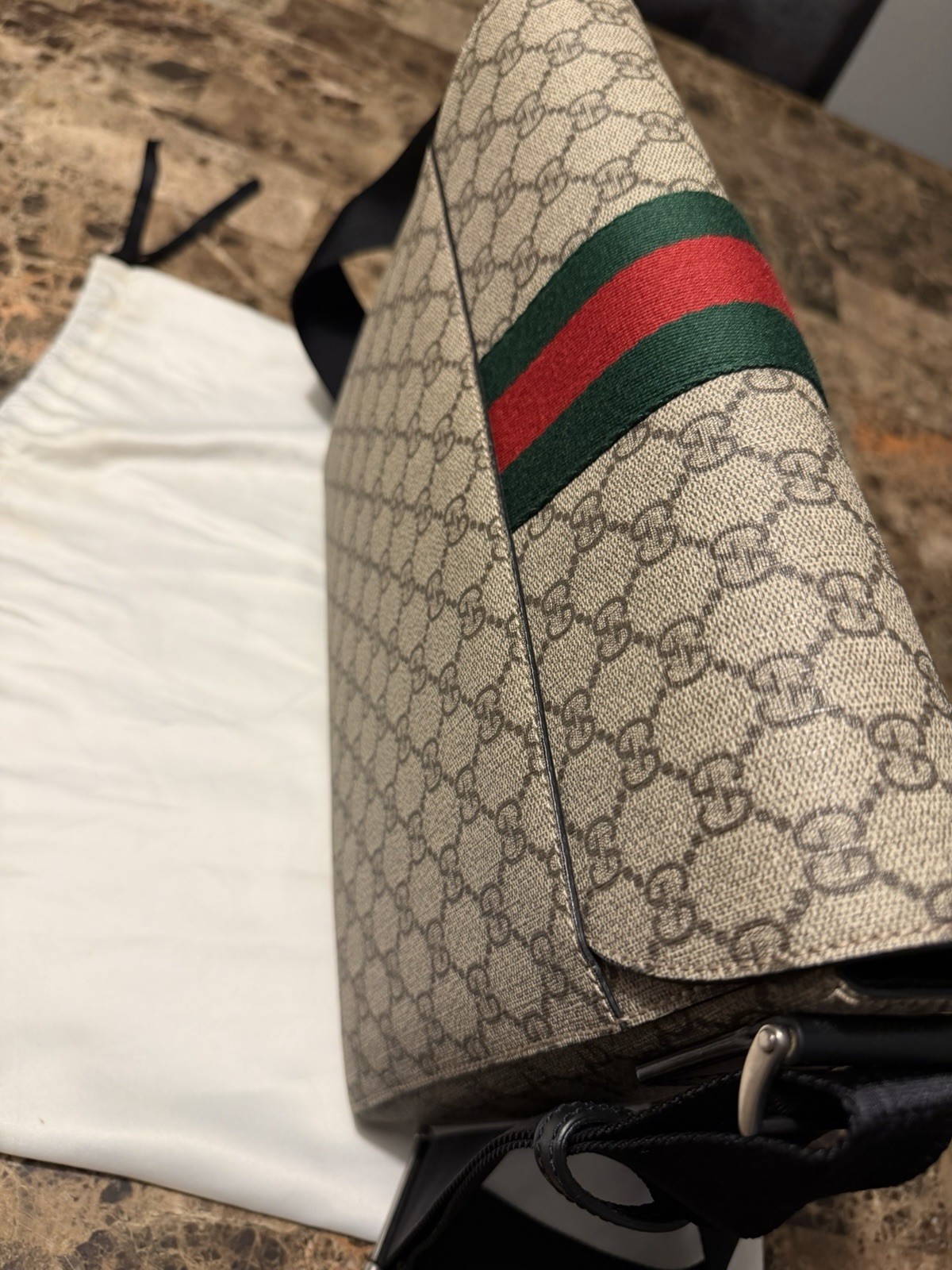 Gucci GG Supreme Web Stripe Messenger Bag Men’s Beige/Black Crossbody Authentic