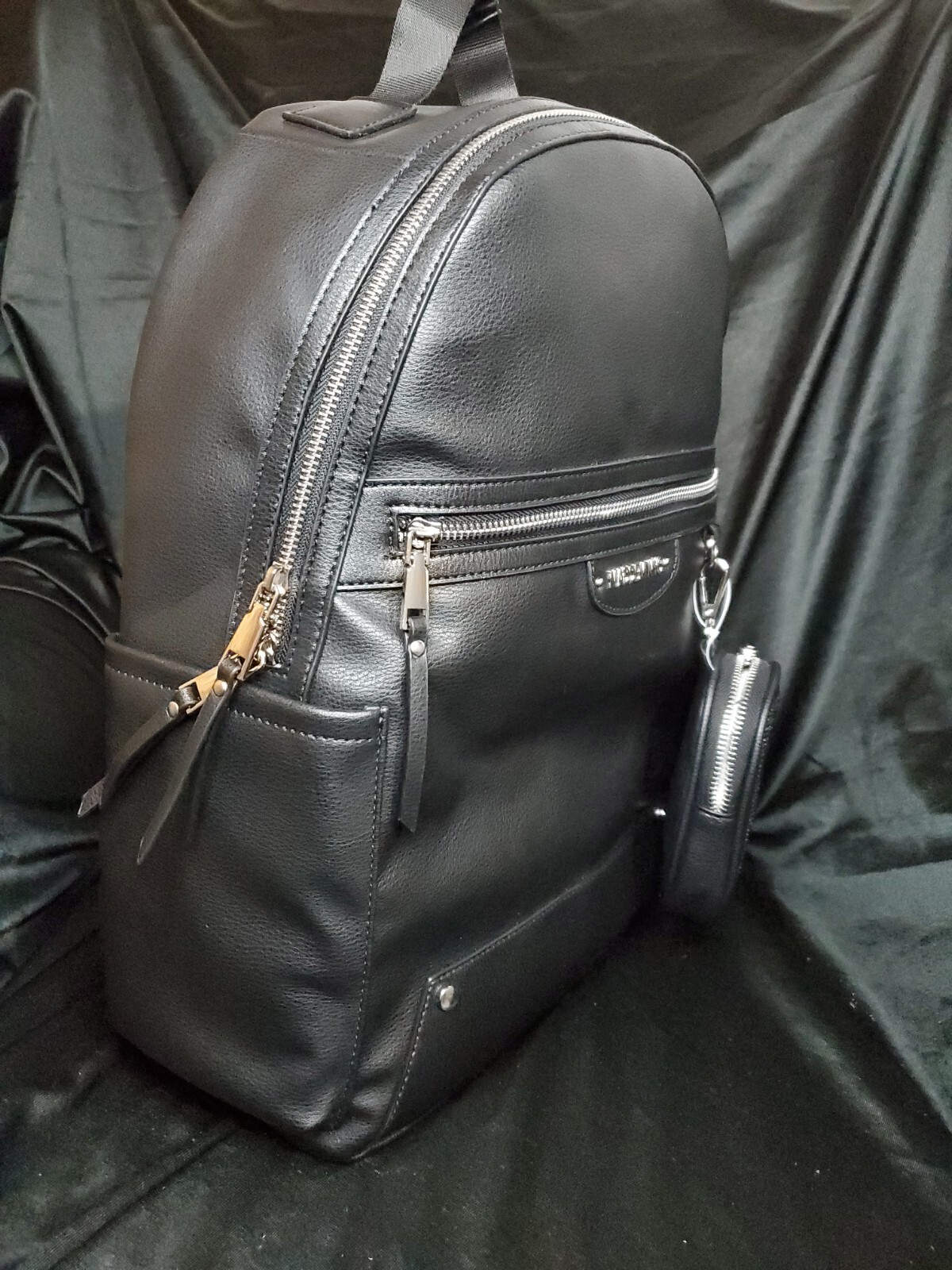 Madden NYC MBM CAT #C2702 Dome 17” Laptop Backpack with Pouch, Black