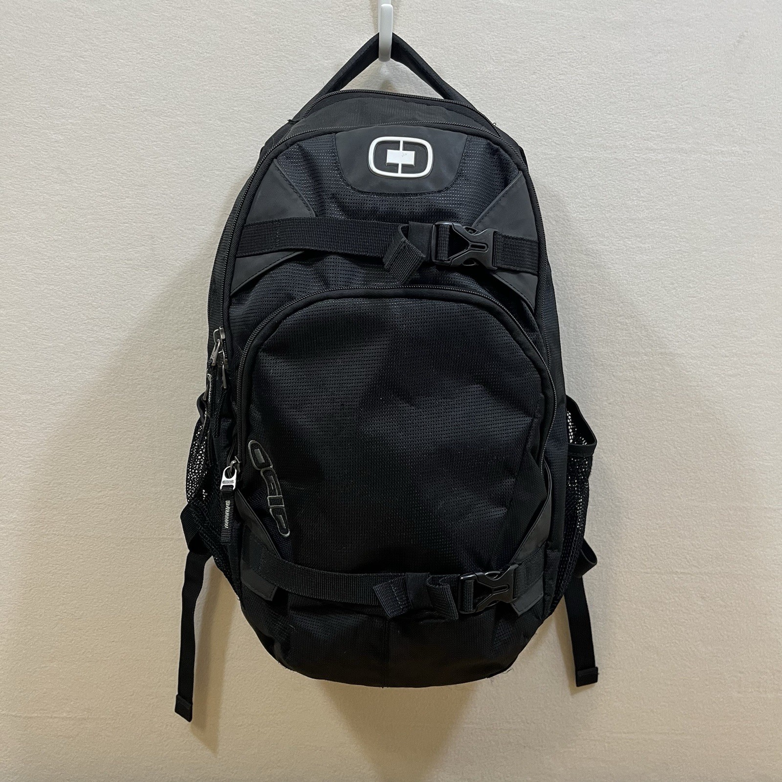 OGIO Rebel Laptop Backpack Black Skateboard Straps EUC!