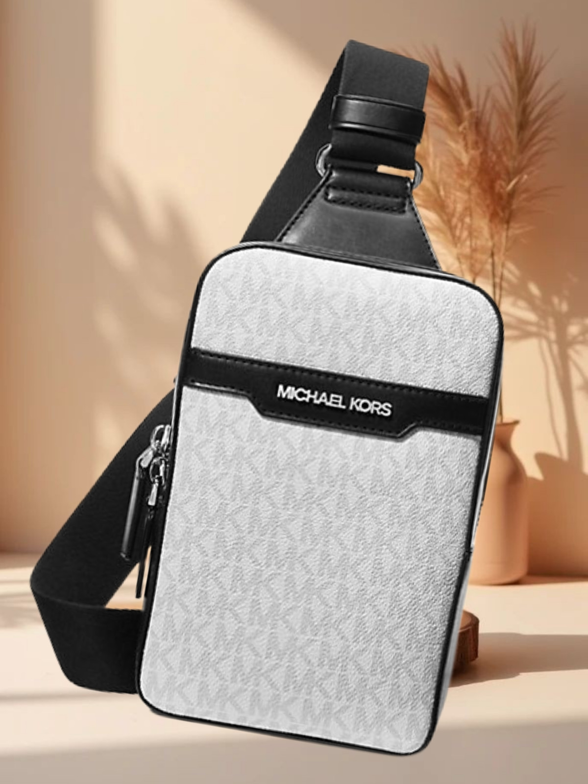 Michael Kors Cooper Men Medium Logo Crossbody Fanny Pack Waist Bag Bright White