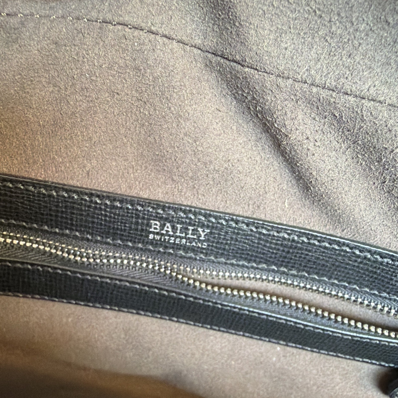 Vintage Bally Black Zip Top Briefcase/Document Case w/ Top Handle