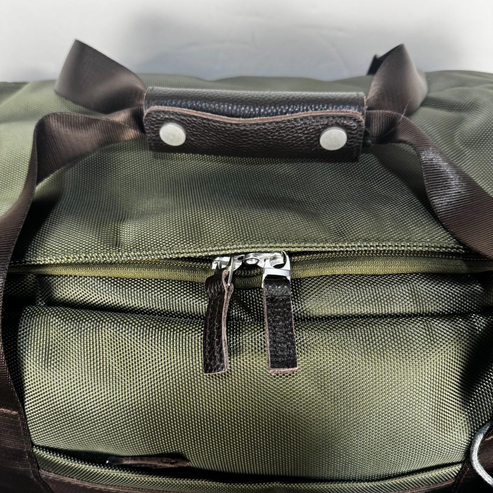 Abercrombie & Kent Large Travel Weekender Duffel Bag Safari Green Brown Waterpro