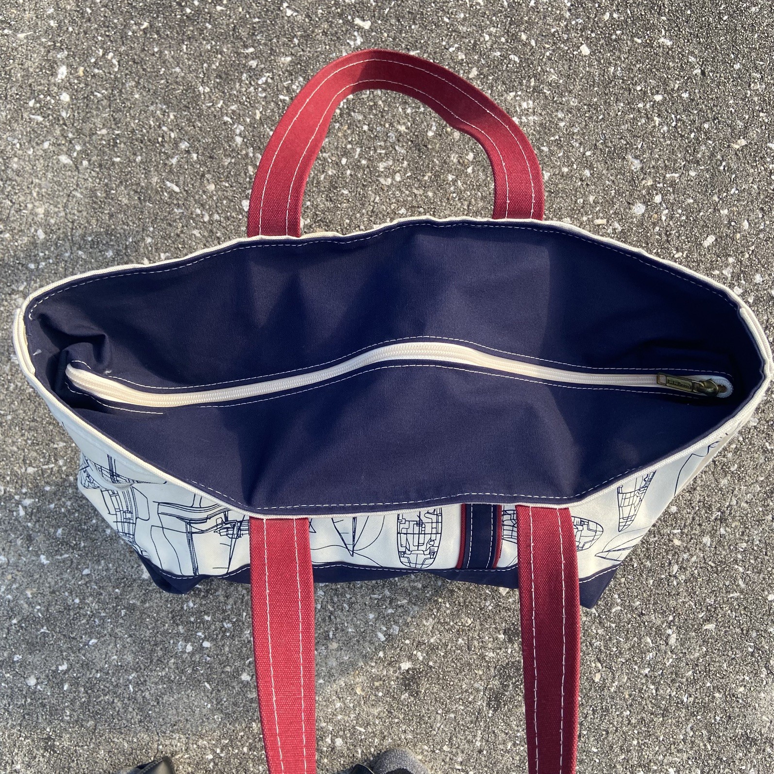 EXTREMELY CRAZY RARE Vintage L.L. Bean Boat Tote Navy Canvas Sailboat Print
