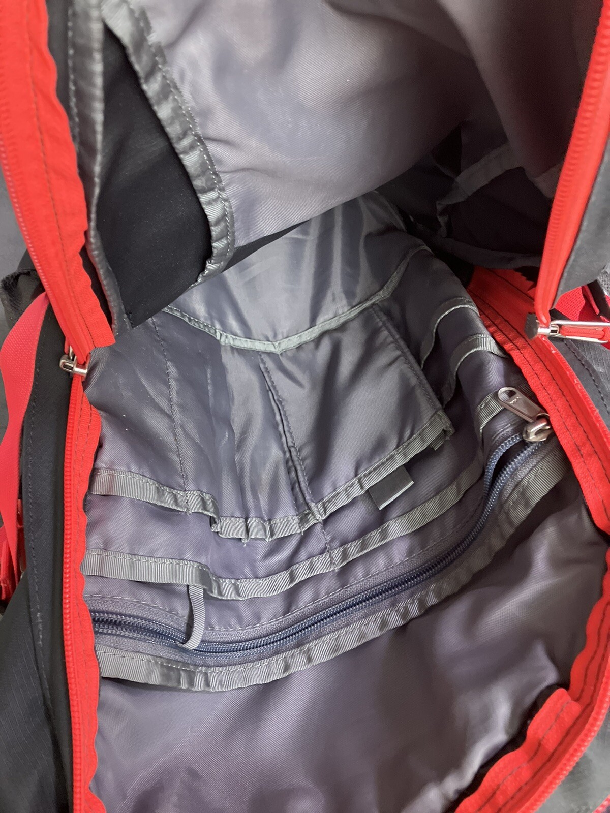 The North Face Recon Backpack Dark Gray Laptop Hiking Day Bag Padded Back
