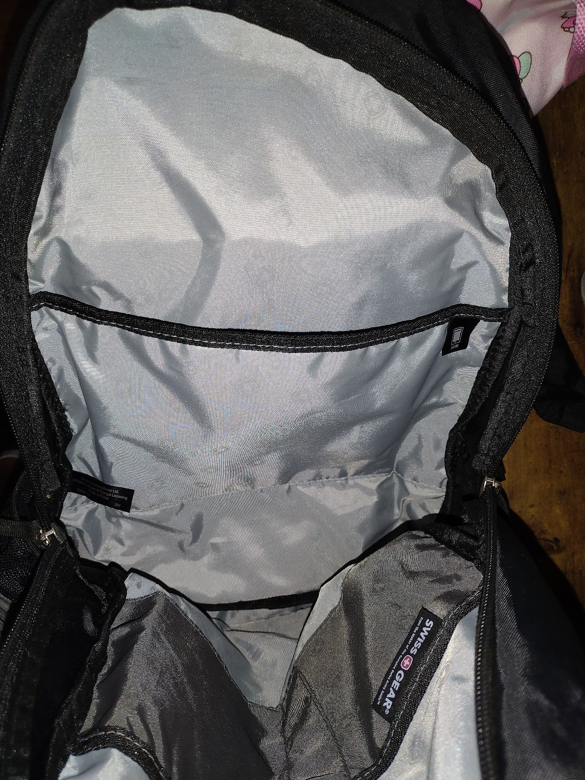 Swiss Gear Black Zip Close Side Mesh Pockets Padded Backpack