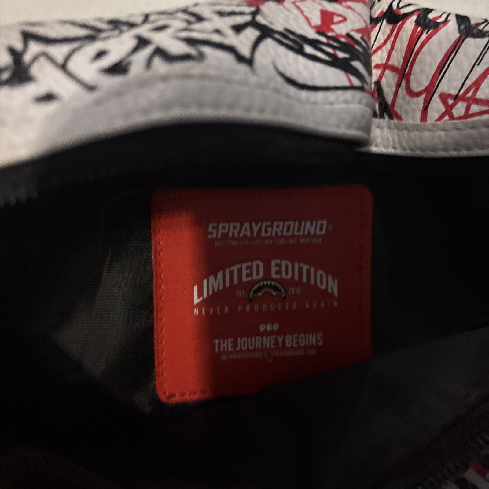 Sprayground Garden Of Sharks Mouth Fanny Pack Designer Belt Bag Crossbody Bag