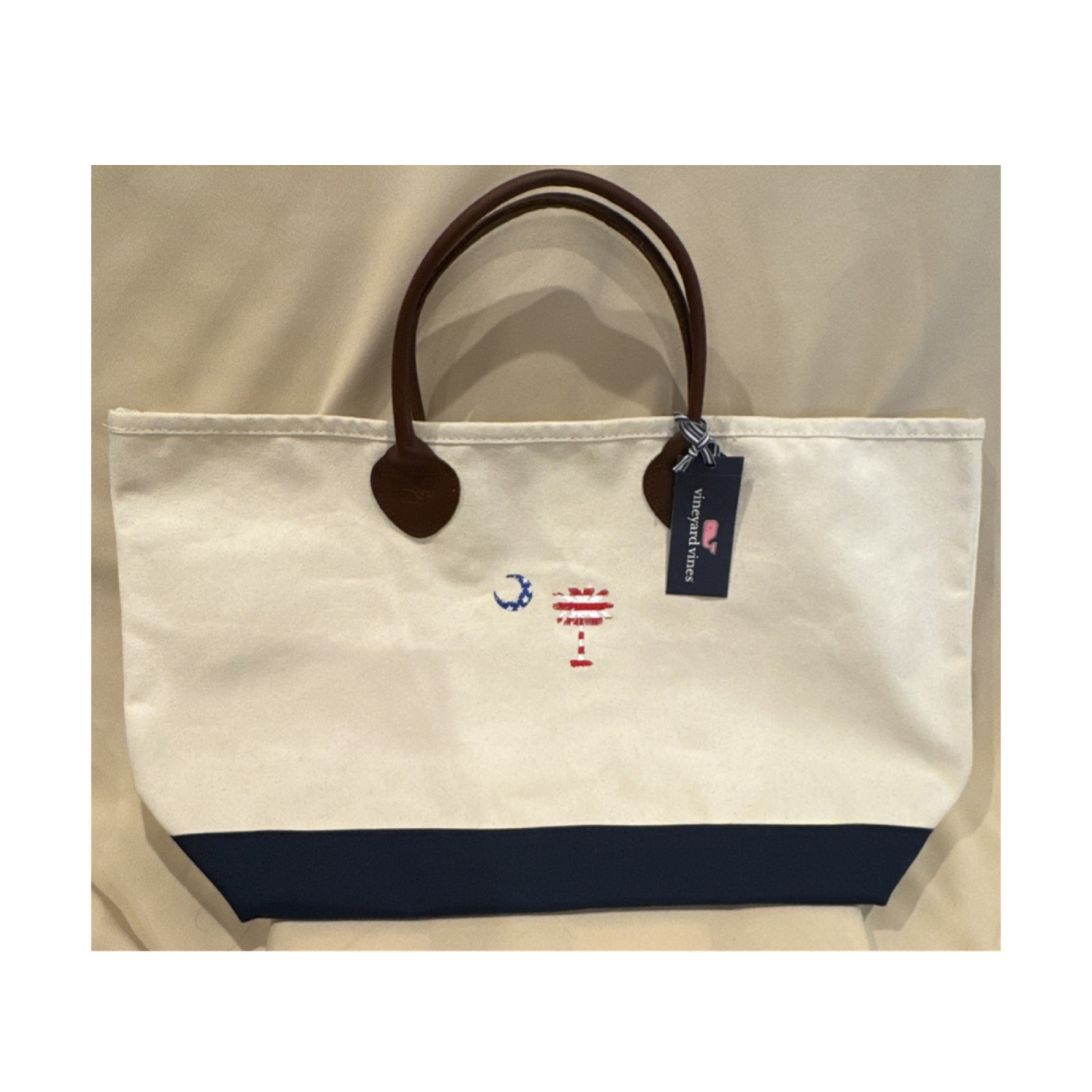 Vineyard Vines Custom Collection Tote Bag Natural Navy Zip Pockets