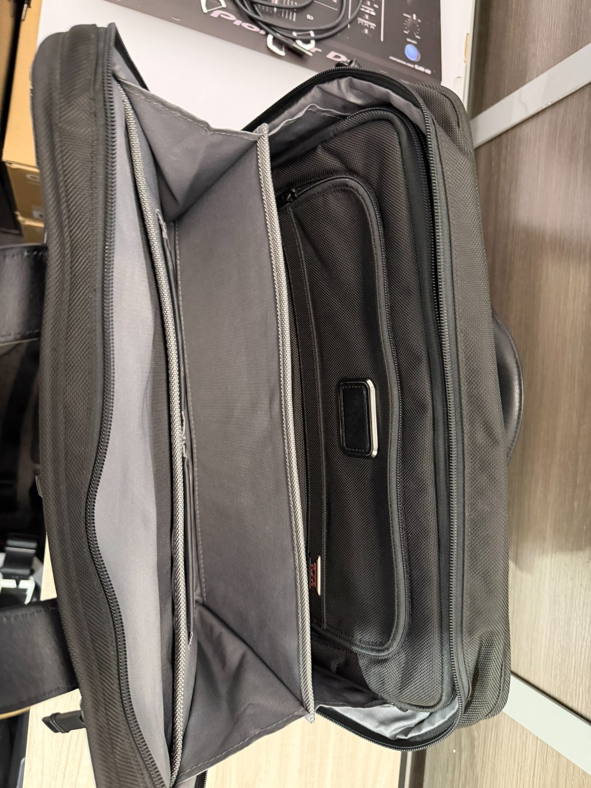 TUMI Alpha 3 Black Organizer Portfolio Brief – w/17″ Tumi Laptop Sleeve – Black