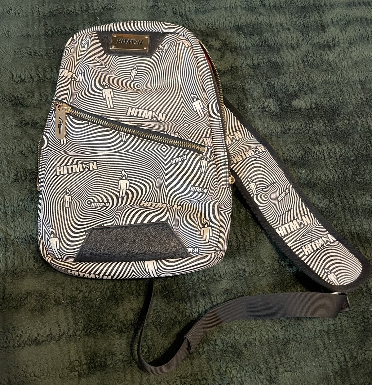 HITMAN Unisex Black White MONEYMAKER Sling Back Crossbody Bag One Size