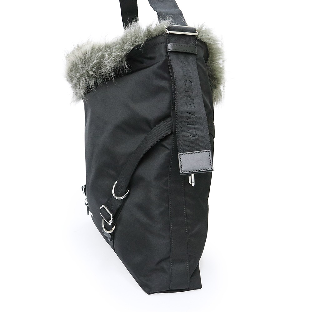 GIVENCHY BK50CTK1U7001 Voyeur Nylon & Fake fur Black Shoulder Bag