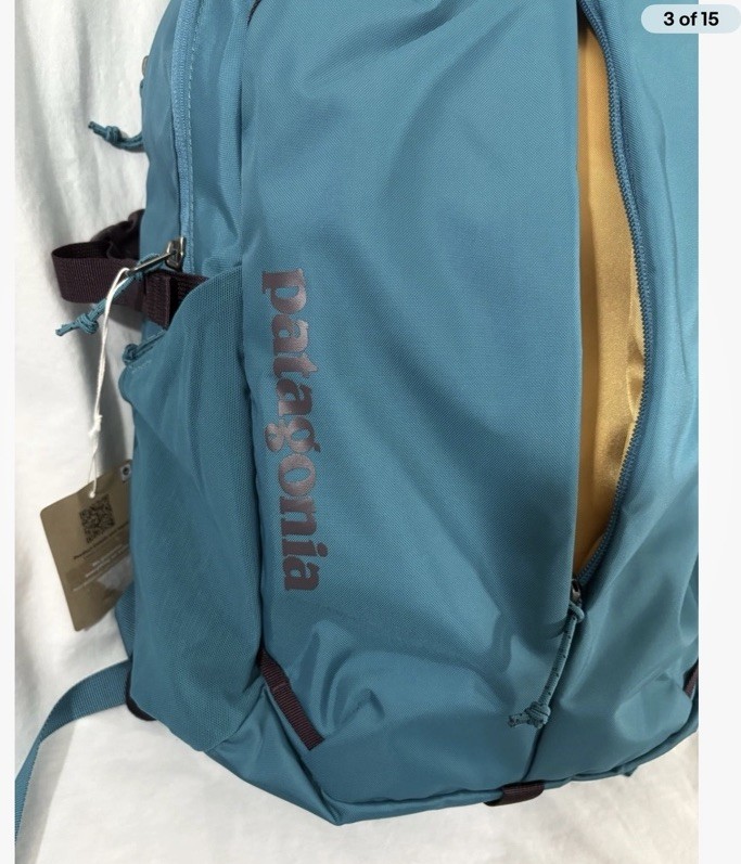 NEW Patagonia Refugio Daypack 26L Unisex Belay Blue
