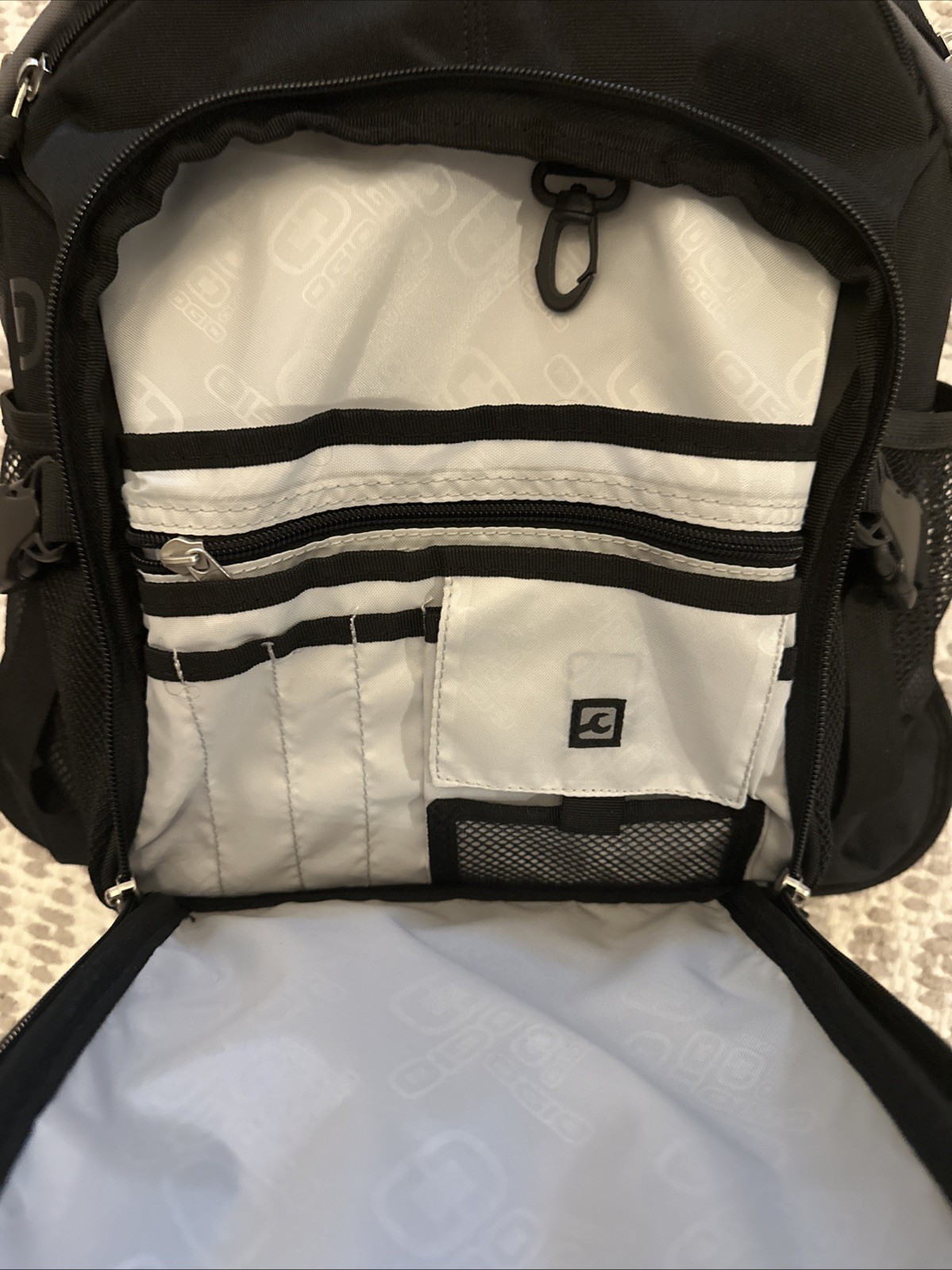 OGIO Mastermind Backpack & Laptop Holder Black w/ Merck Logo – Not Used- No Tag