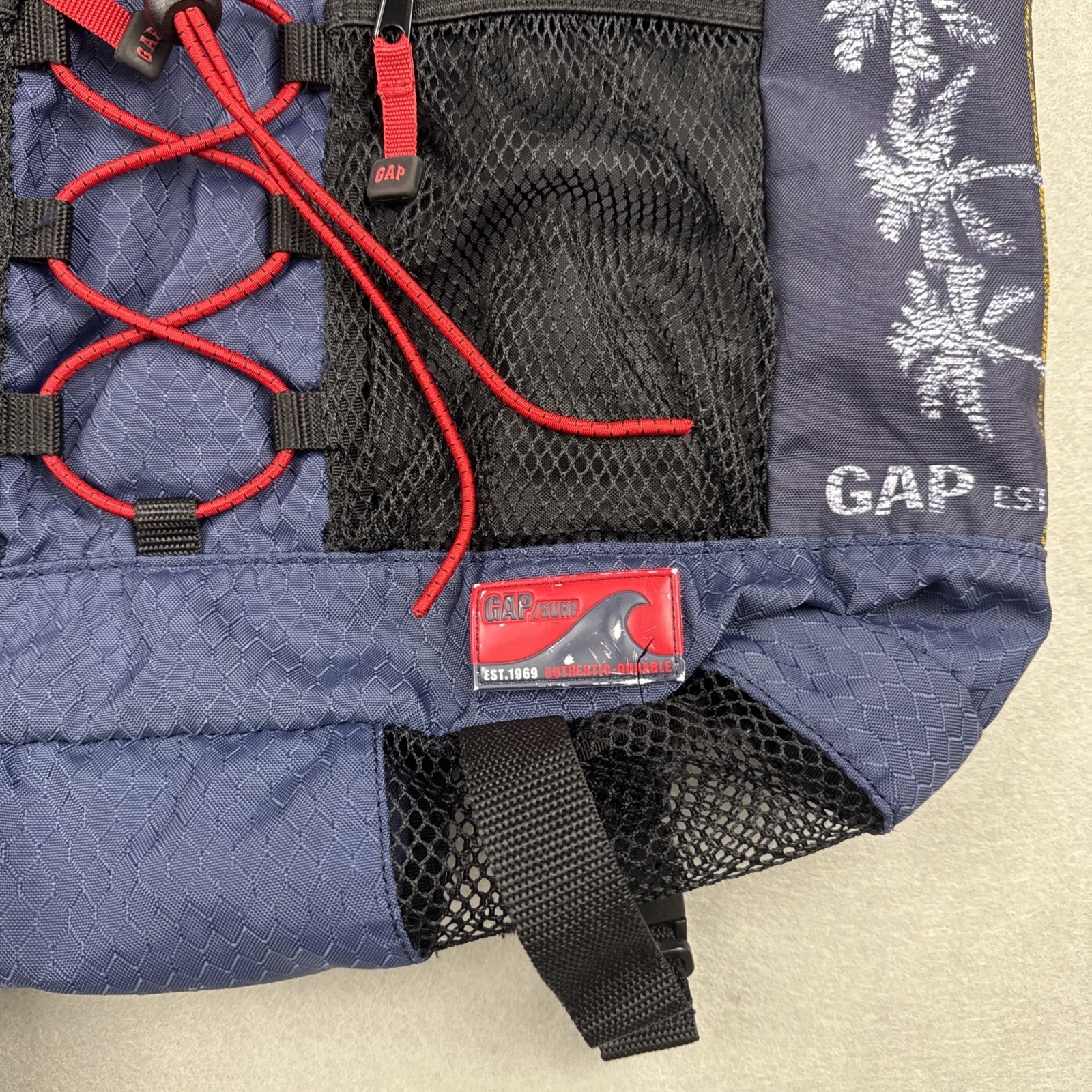 GAP Surf Backpack 2004 Blue Red Cinch Bag Y2K Gorpcore Mesh Beach Gear Pack