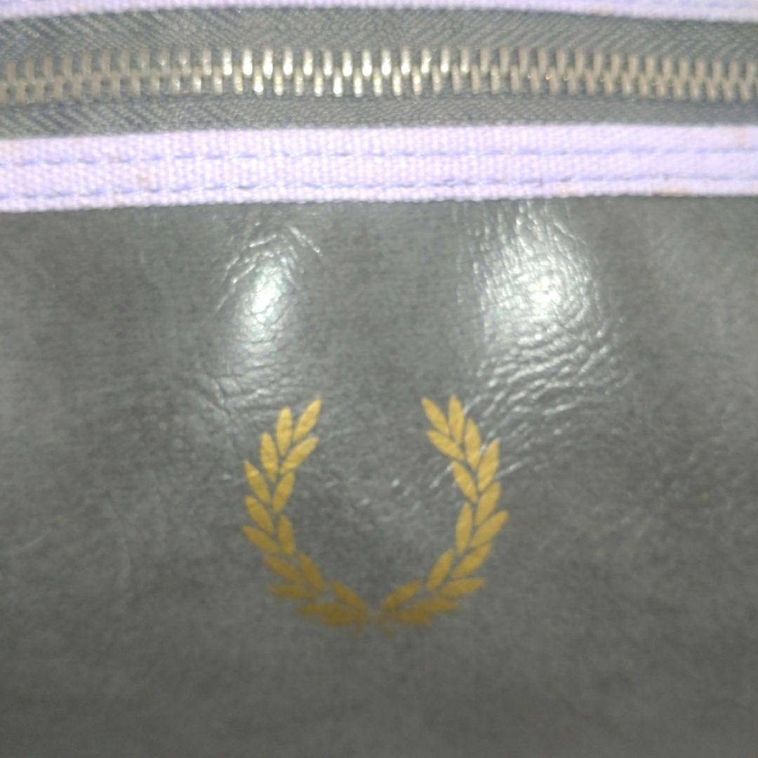 Fred Perry New PVC Laurel Wreath Barrel Bag White Faux Leather Japan Used