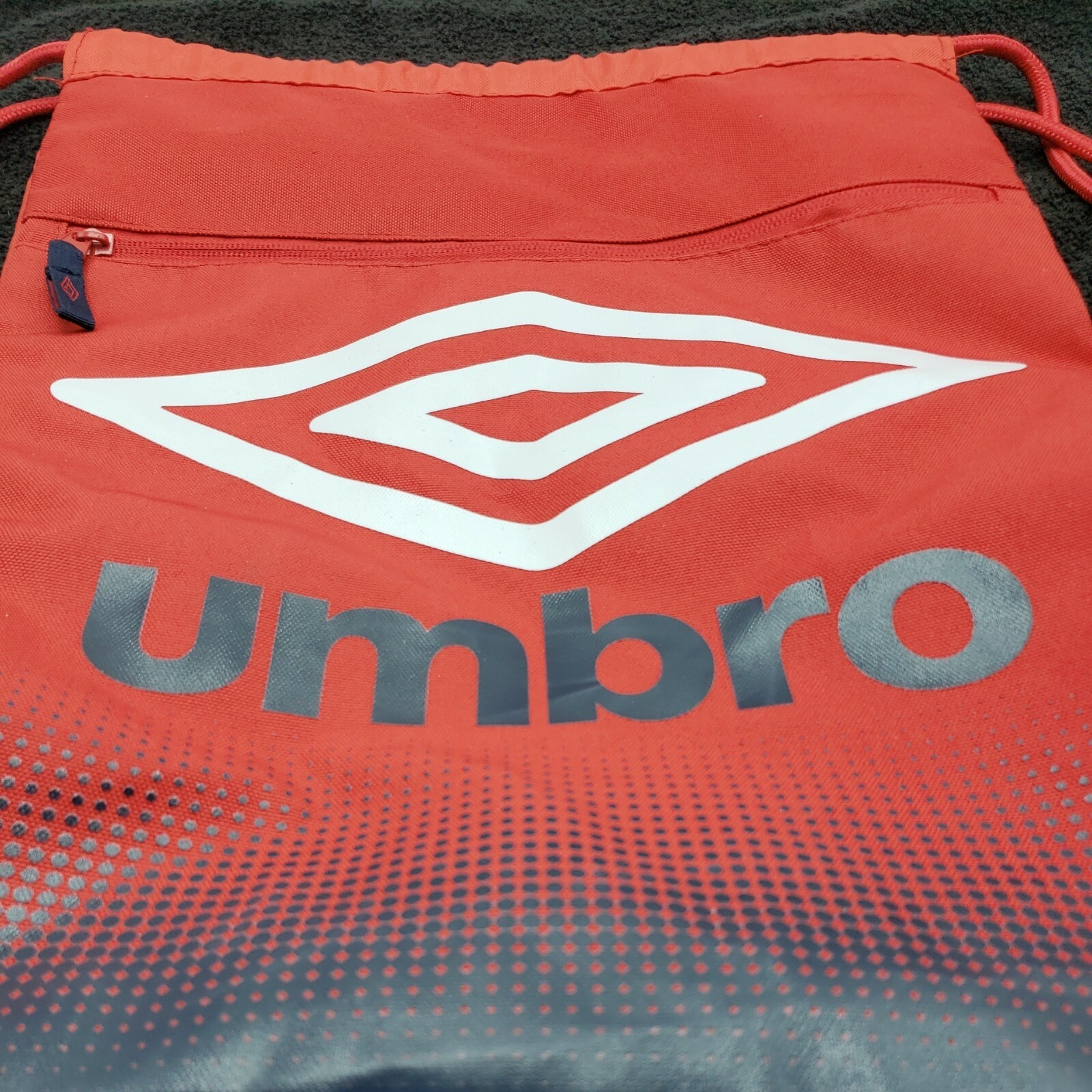 Umbro Black String Bag Red Zipper Compartment