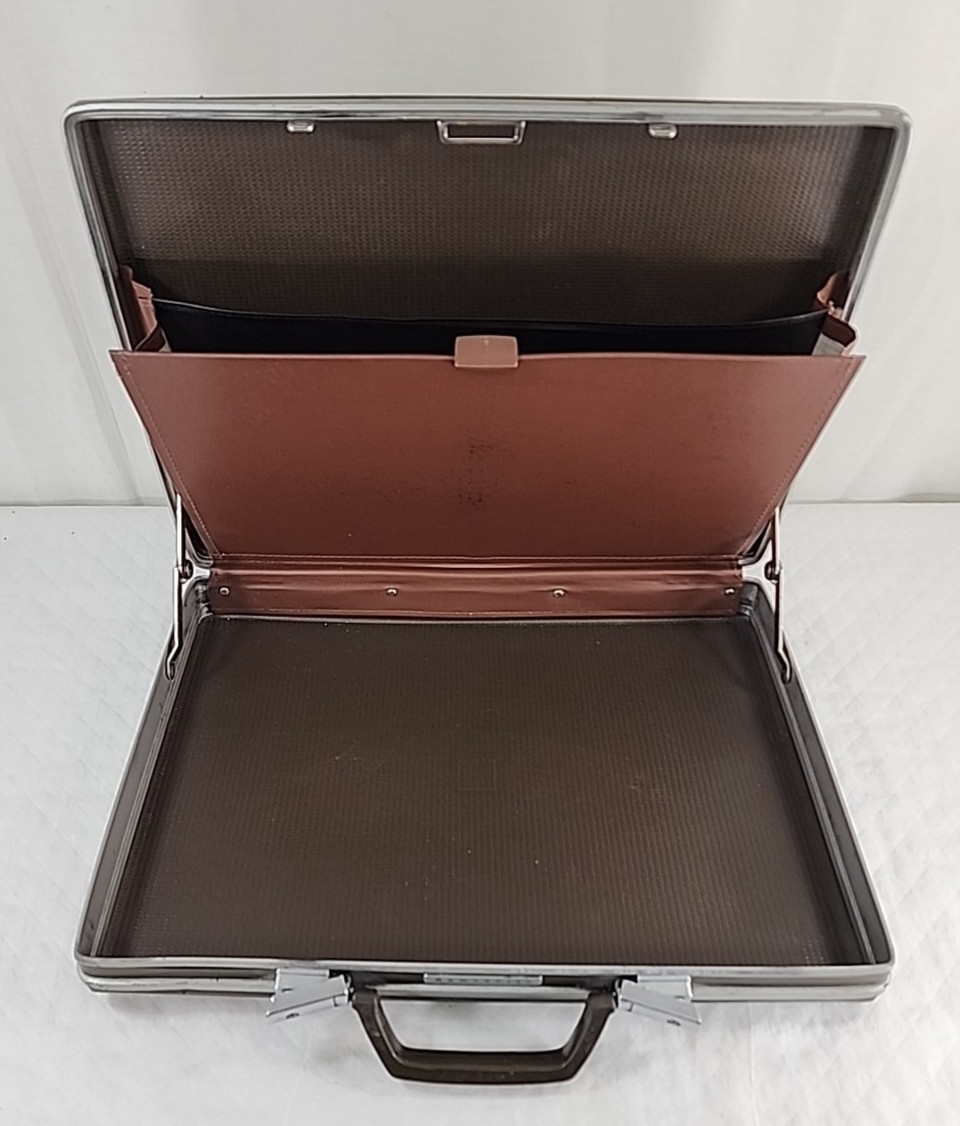 Vintage Samsonite Super Slim Hardshell Briefcase Attache Brown 17x12x2
