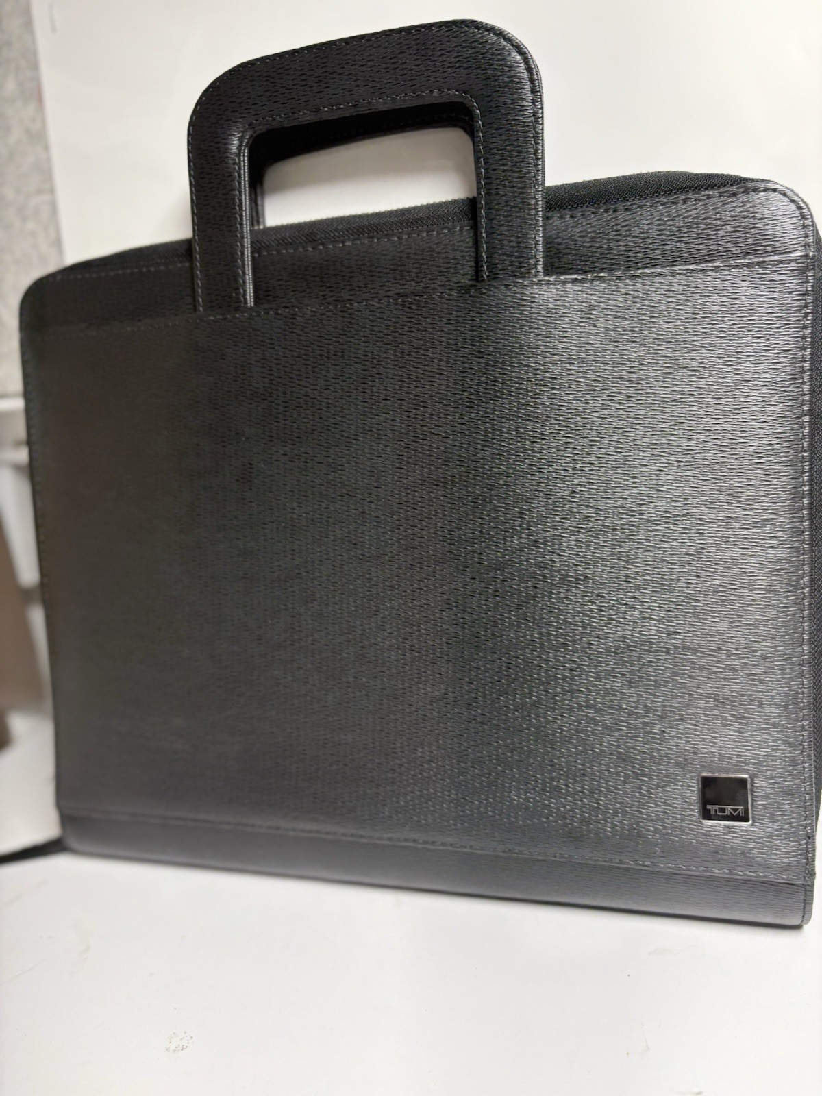 Tumi Delta Double Handle Leather Portfolio Case.