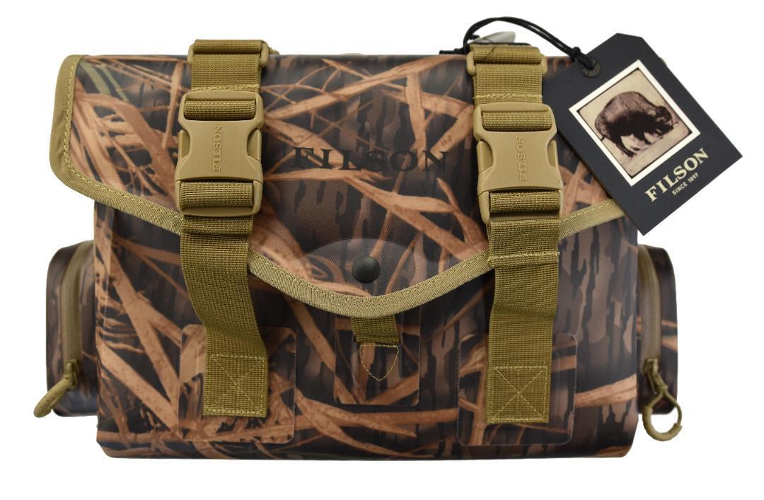 Filson Camo Sportsman Dry Bag Shadow Grass 30.5cm x 30.5cm x45.7cm 15L