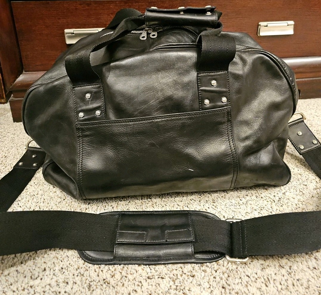 Armani Exchange Duffle Bag 18″x11″x11.5″ Black Leather Satchel Travel Vacation