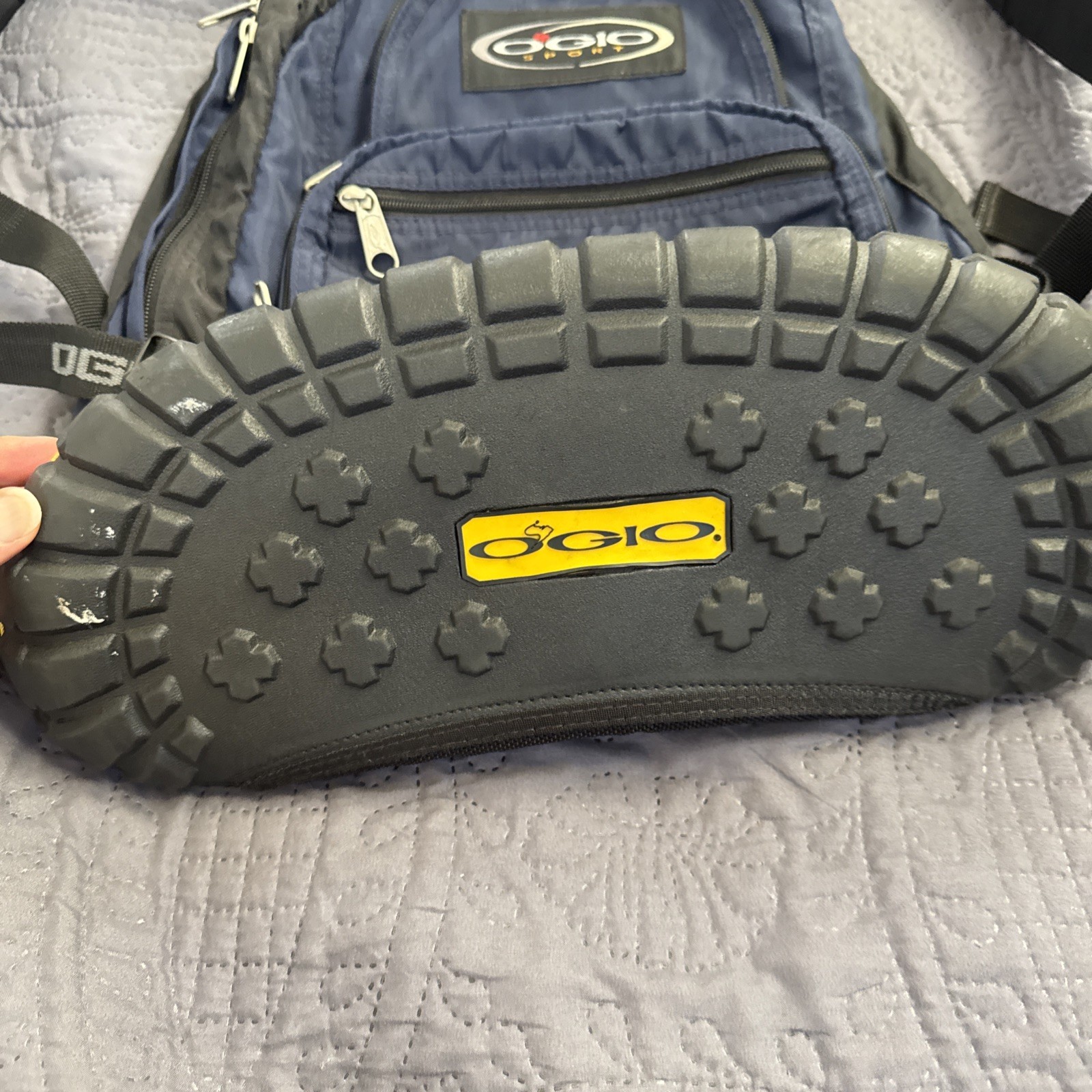 Rare Discontinued OGIO Logan Stomper Backpack Heavy Duty Rubber Bottom Book Hike