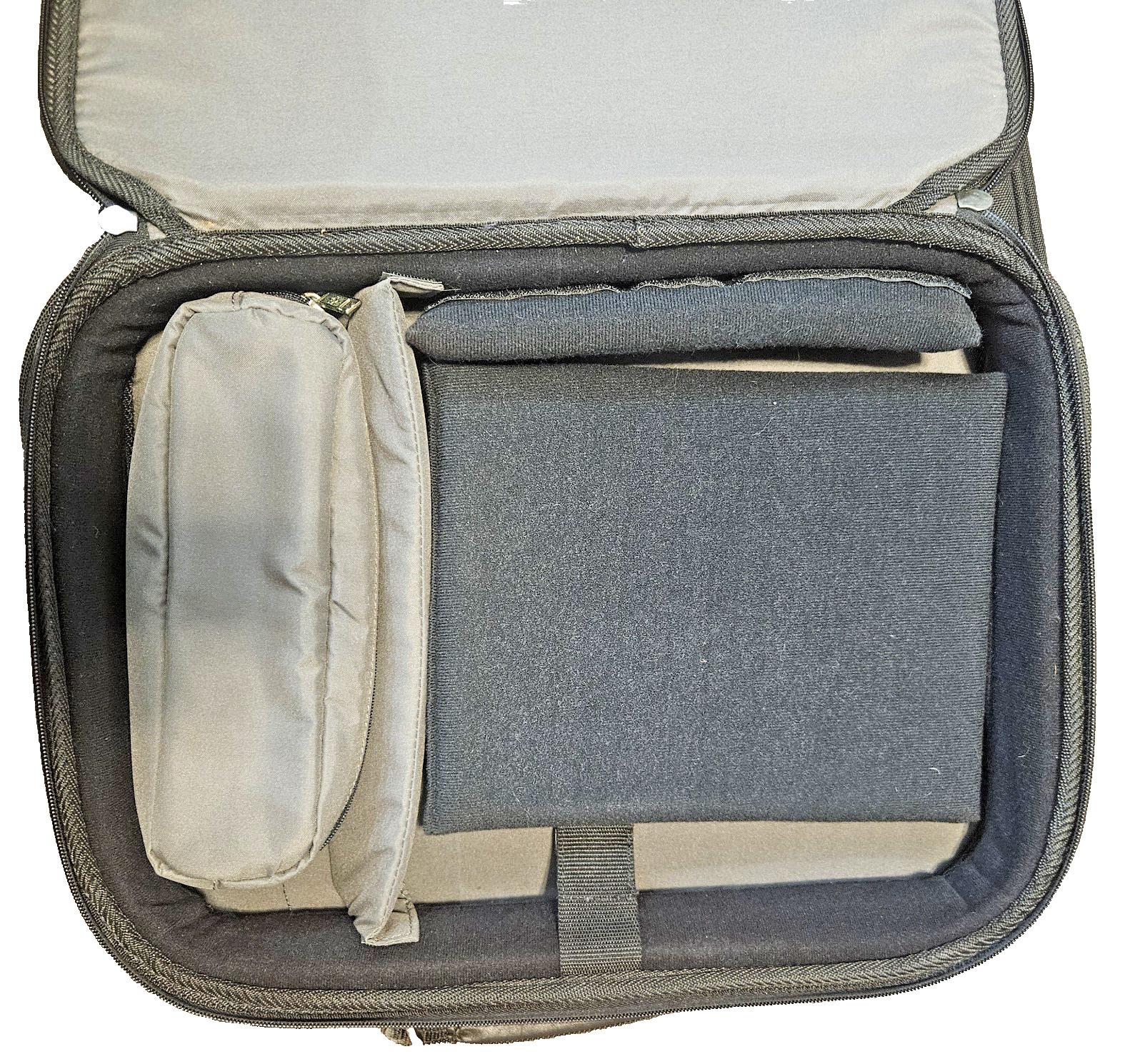 Samsonite Classic Laptop Brief Bag Carrying Case for 17″ Lap Top
