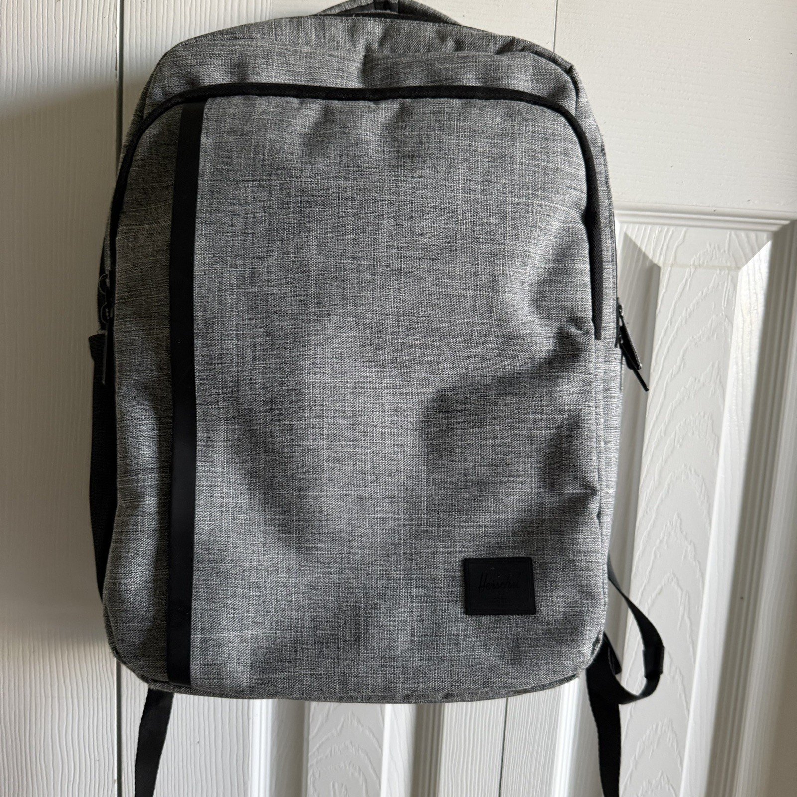 Herschel Kaslo Backpack | Tech – 20l Slim Gray 16”H 14” W