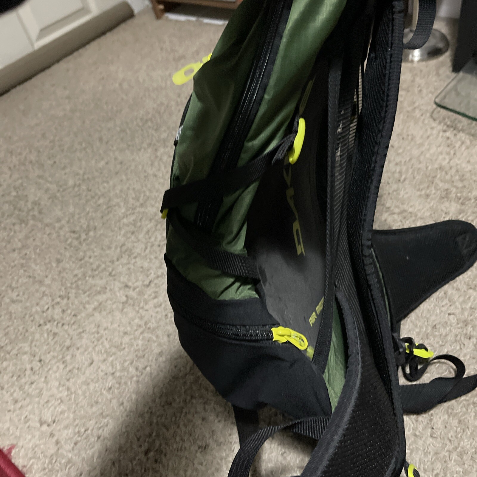 Dakine Hexo + Backpack Green & Black VGreat Condition Hiking Outdoor Drone Pack